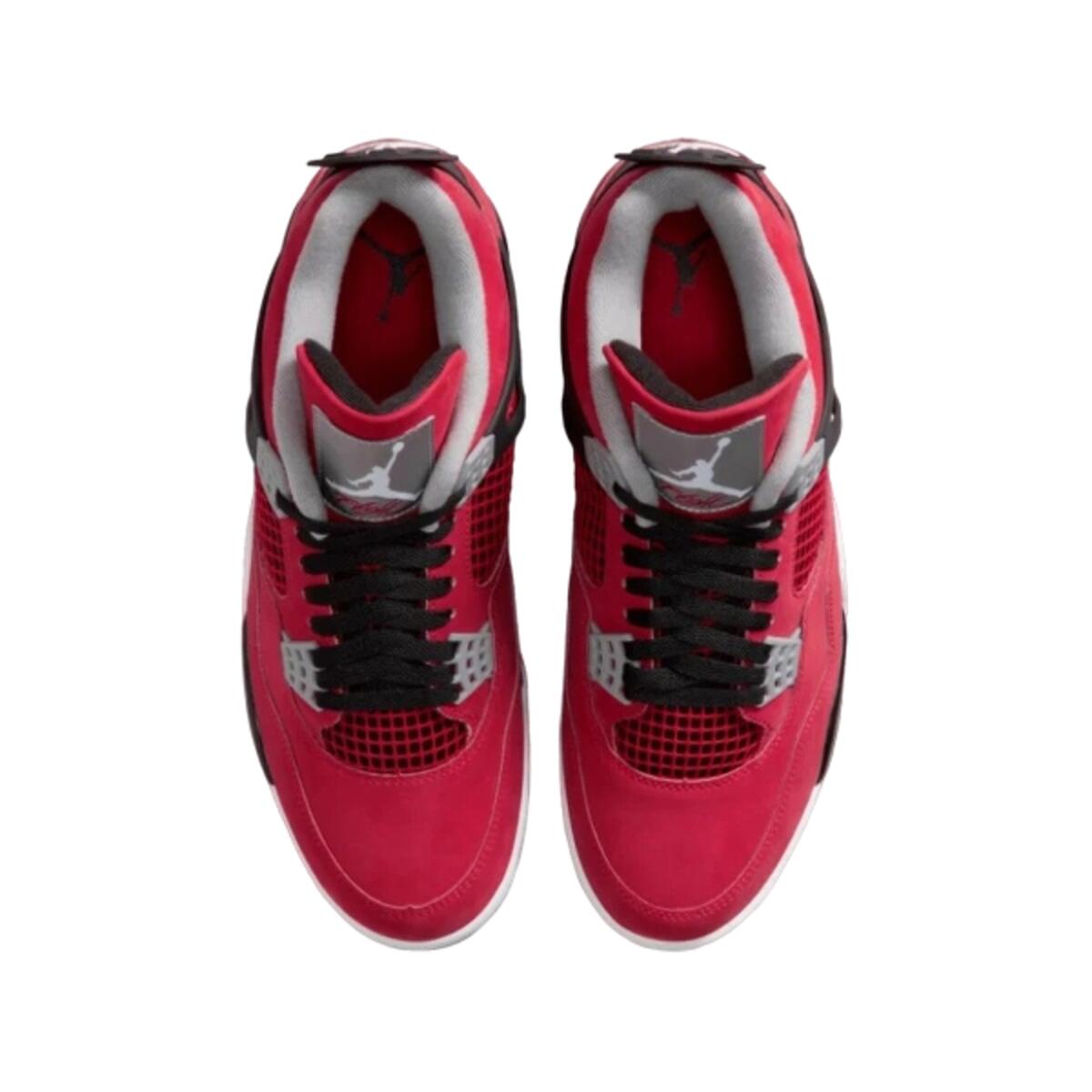 Schoenen  4 Retro Toro Bravo (2026) 3/5