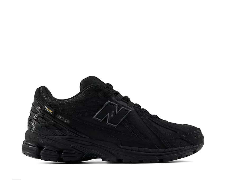 NEW BALANCE picture