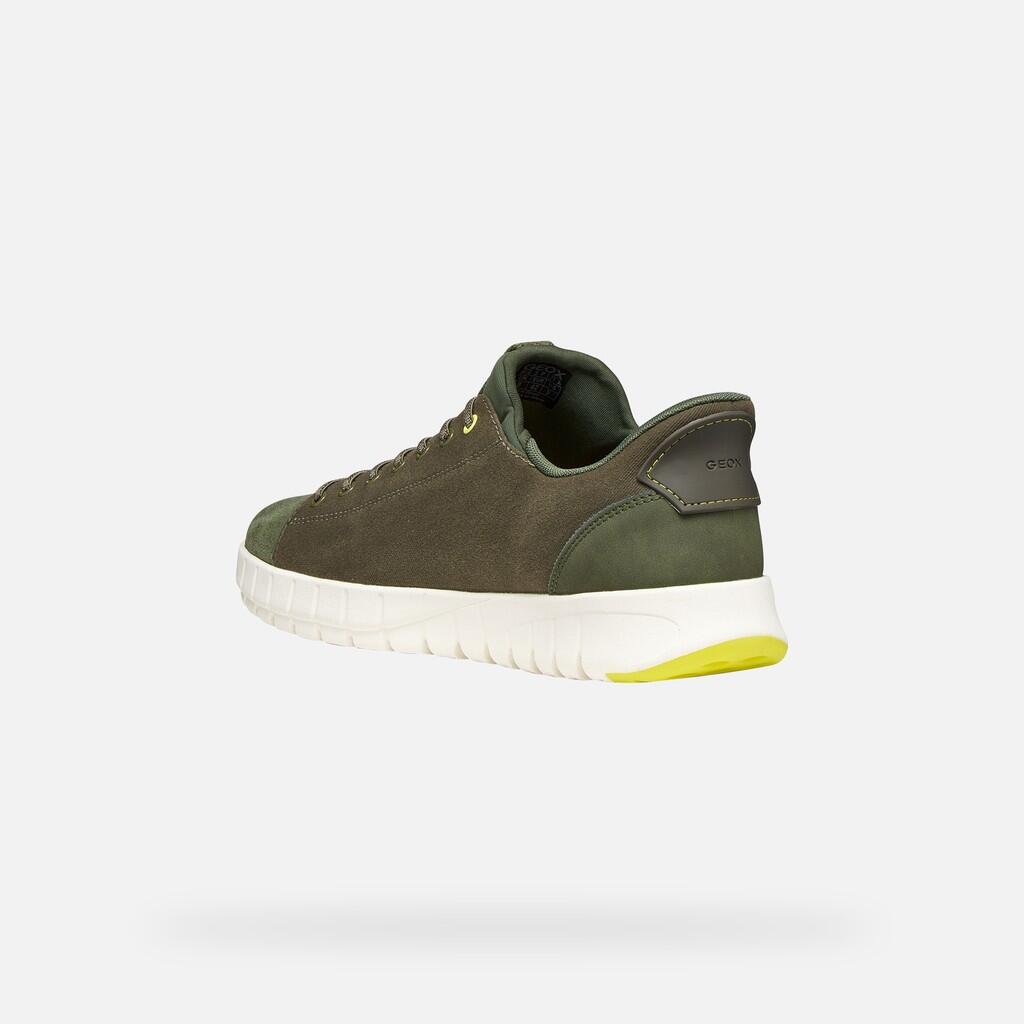 Baskets Homme U FLEXTRIDE PLUS Vert Olive Clair 6/7