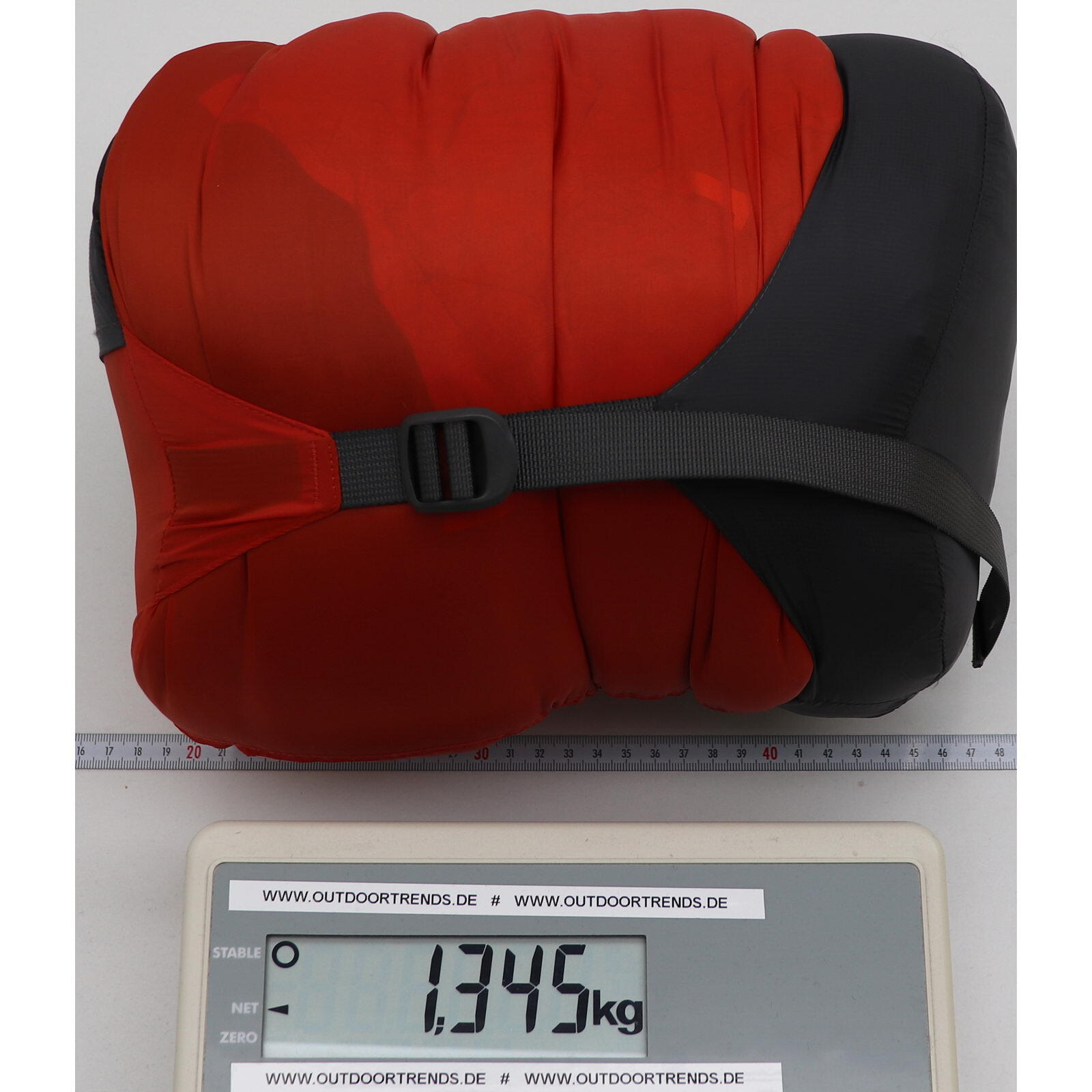 Daunenschlafsack Neutrino -18C/0F graphene-dark pollen 6/6