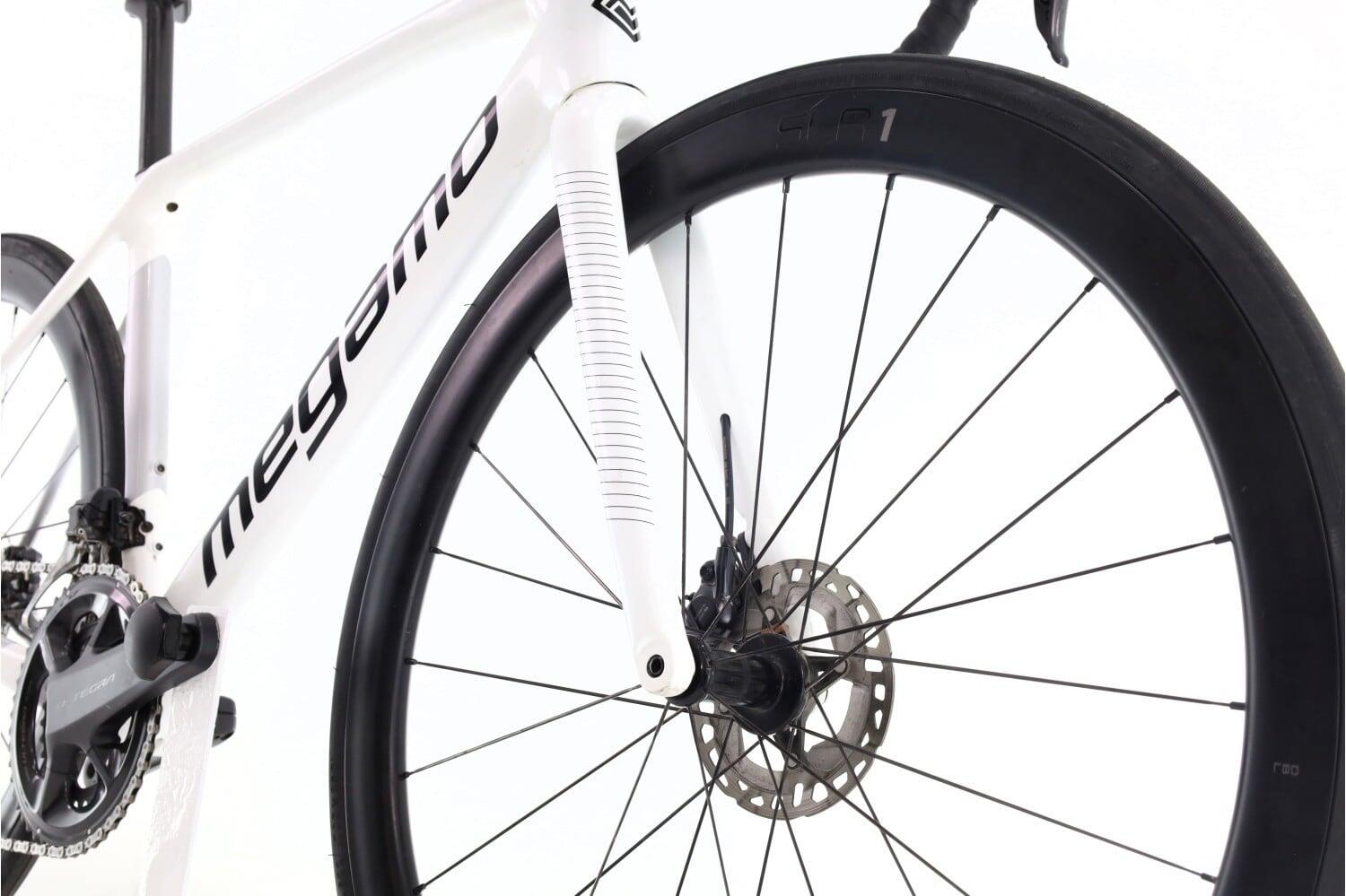 Vélo de route reconditionné ·  Raise Di2 12V · Très bon état 5/8