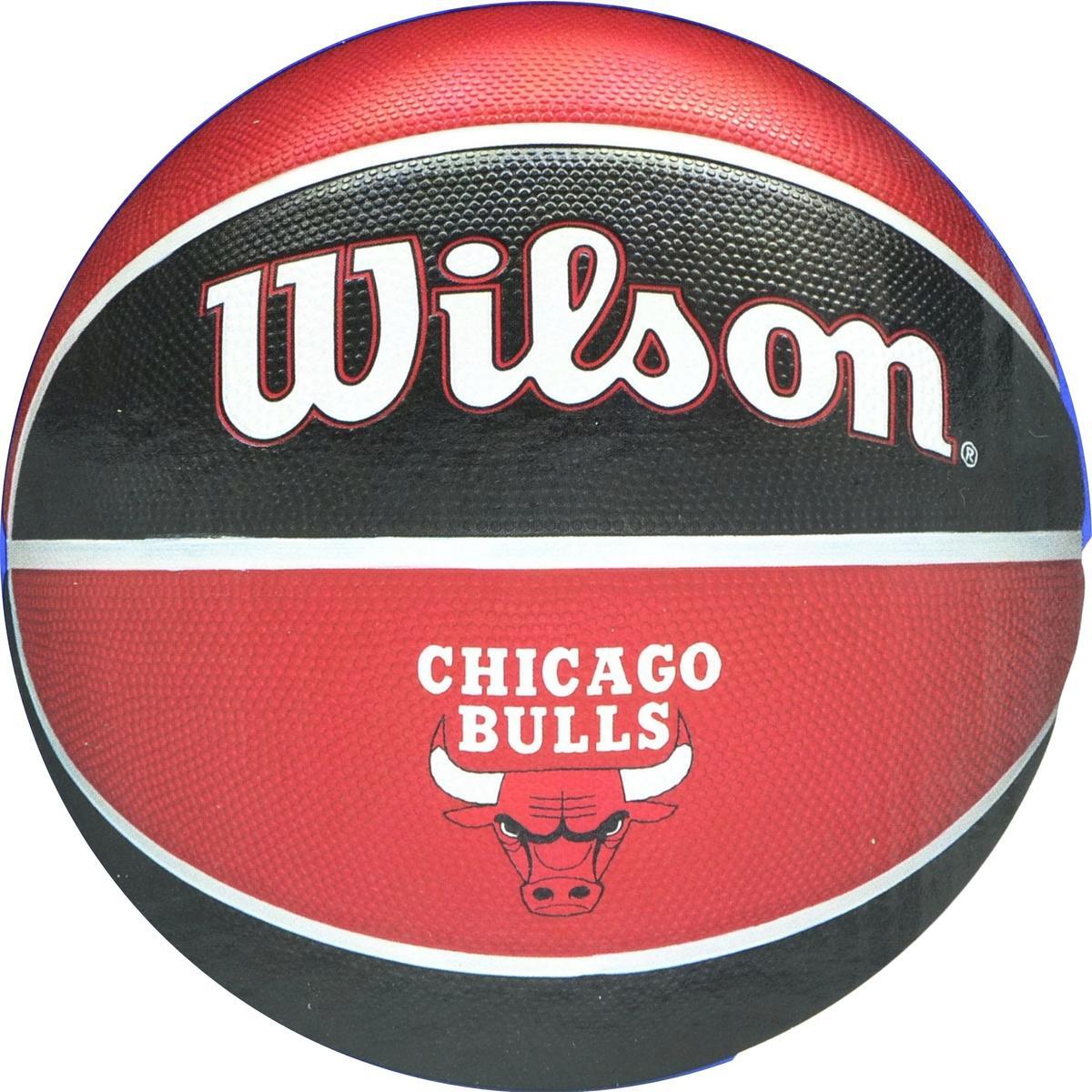 Piłka do koszykówki Wilson NBA Chicago Bulls z pompką i kartonem 3/6
