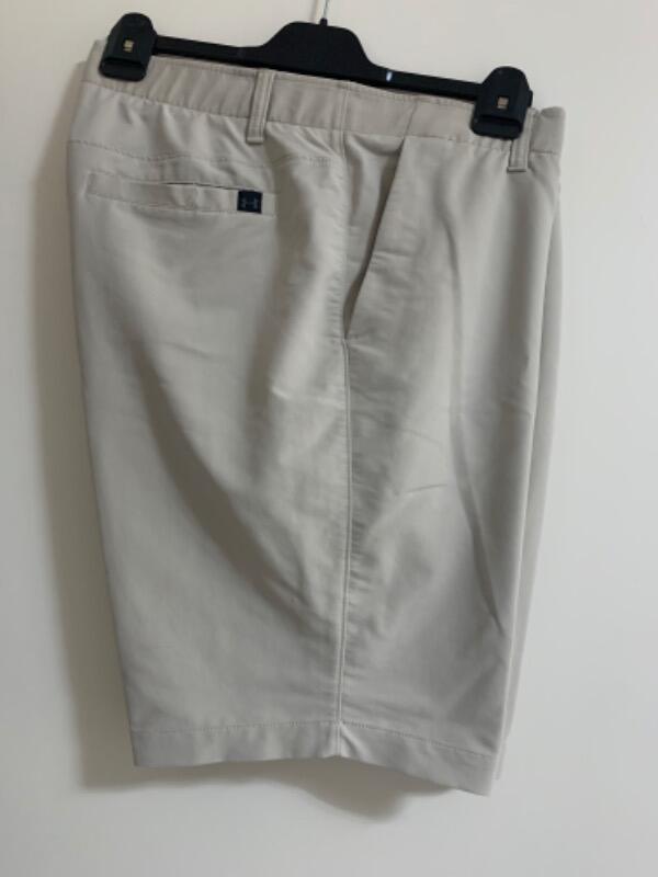 Entre Particuliers - Bermudas de golf Homme Under Armour 2/5