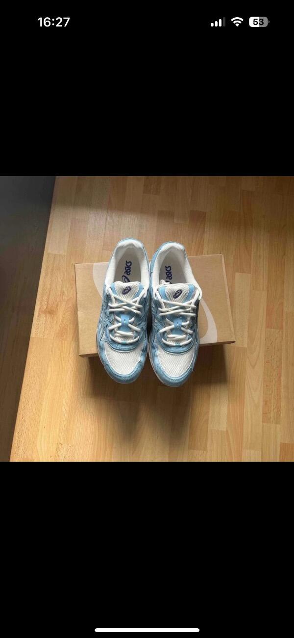 Tussen Particulieren - ASICS gel nyc crème artic sky 2/6