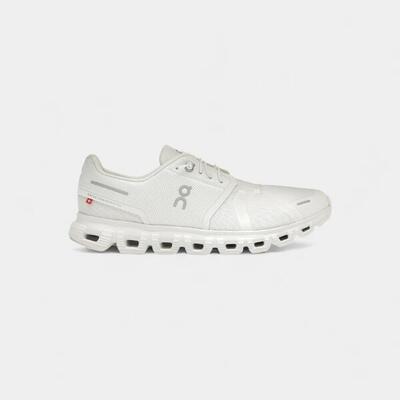 On running cloud 6 all white