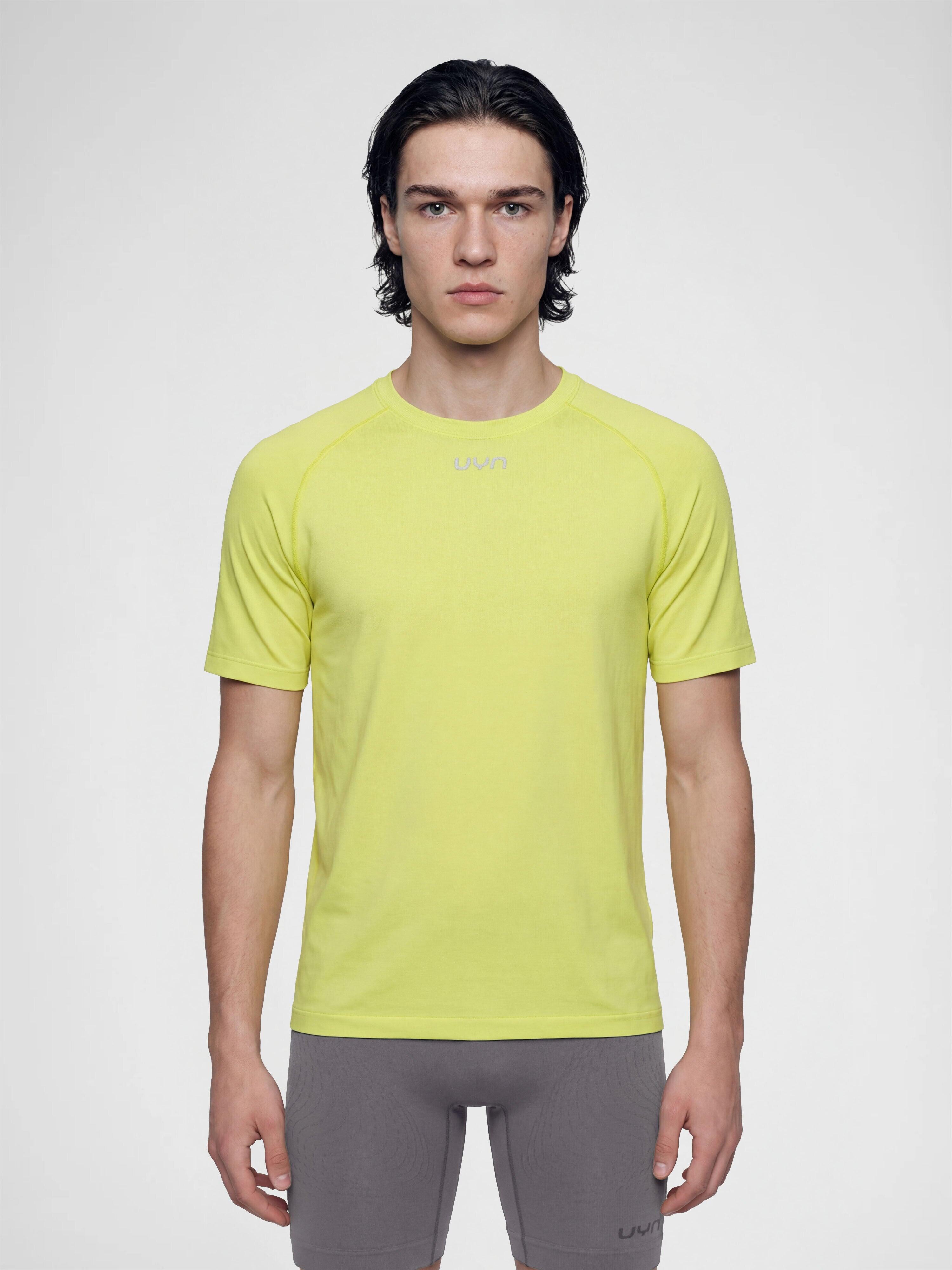 jaune