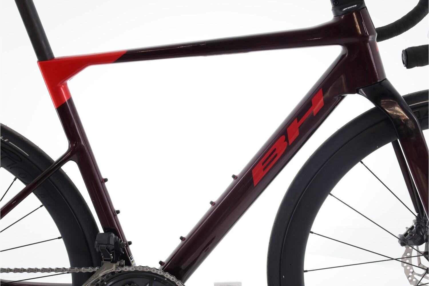 Refurbished Rennrad ·  Ultralight 7.0 Di2 12V · Sehr guter Zustand 2/8