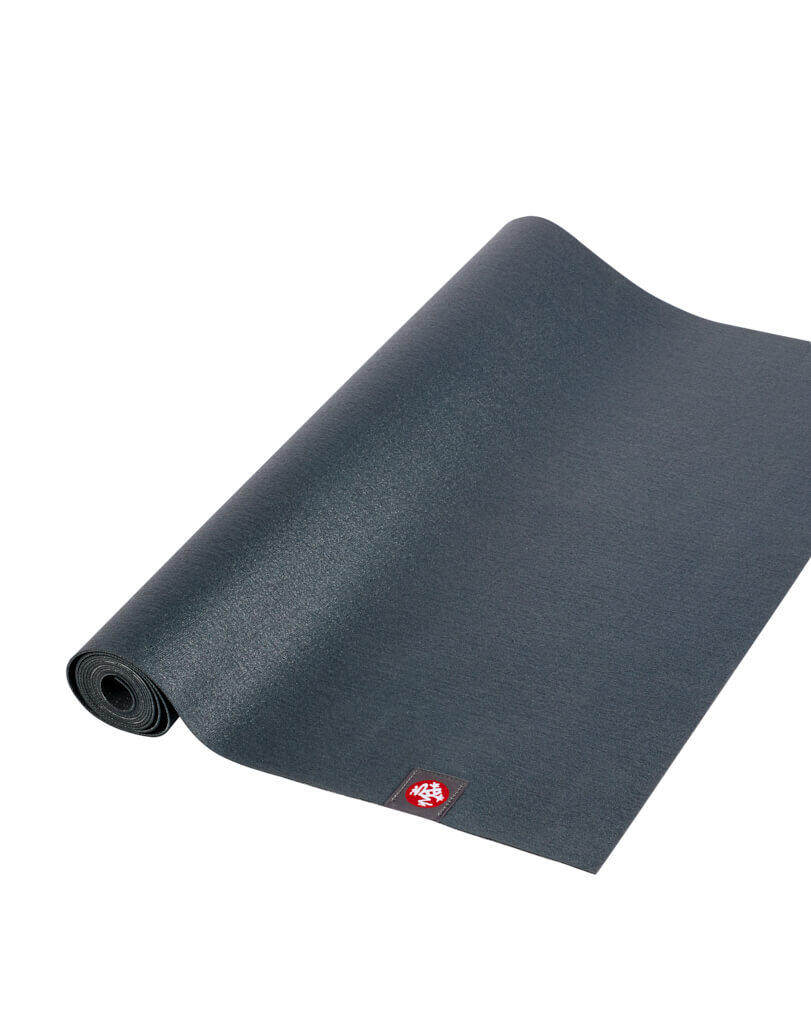 Manduka eKO Superlite Reis Yogamat van Rubber 1,5 mm 200 cm - Houtskool 3/4