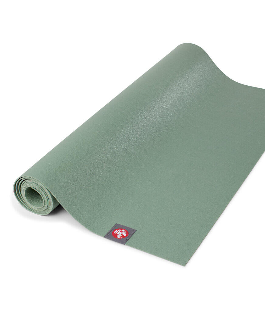 Manduka eKO Superlite Travel rubberen yogamat 1,5 mm 200 cm - Bladgroen 4/5