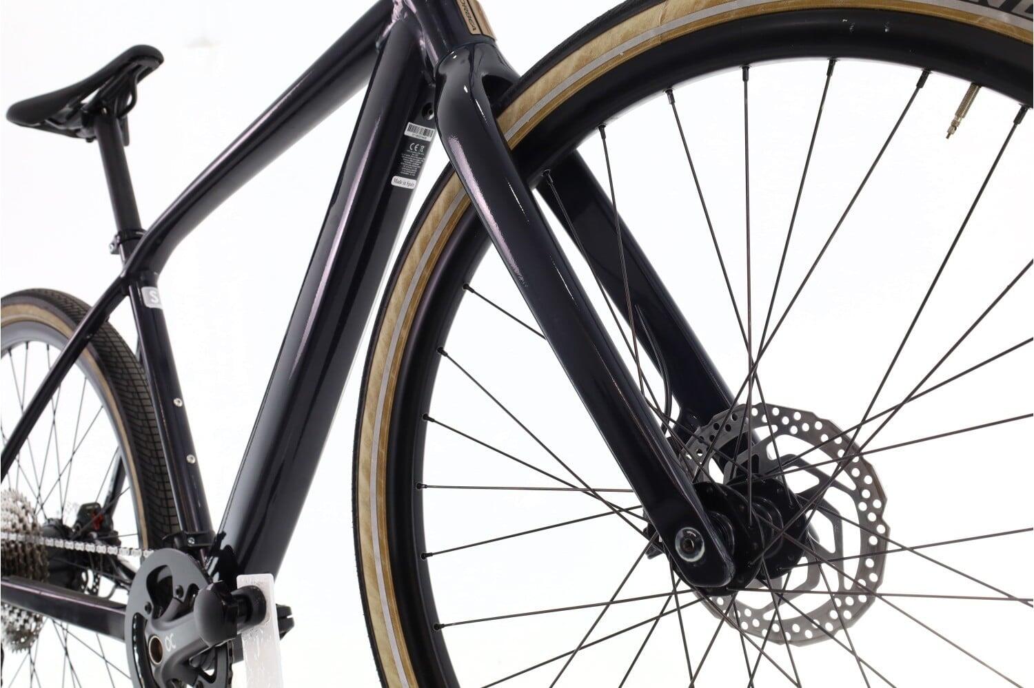 Vélo de ville et loisir reconditionné ·  Vibe H10 EQ · Très bon état 5/8