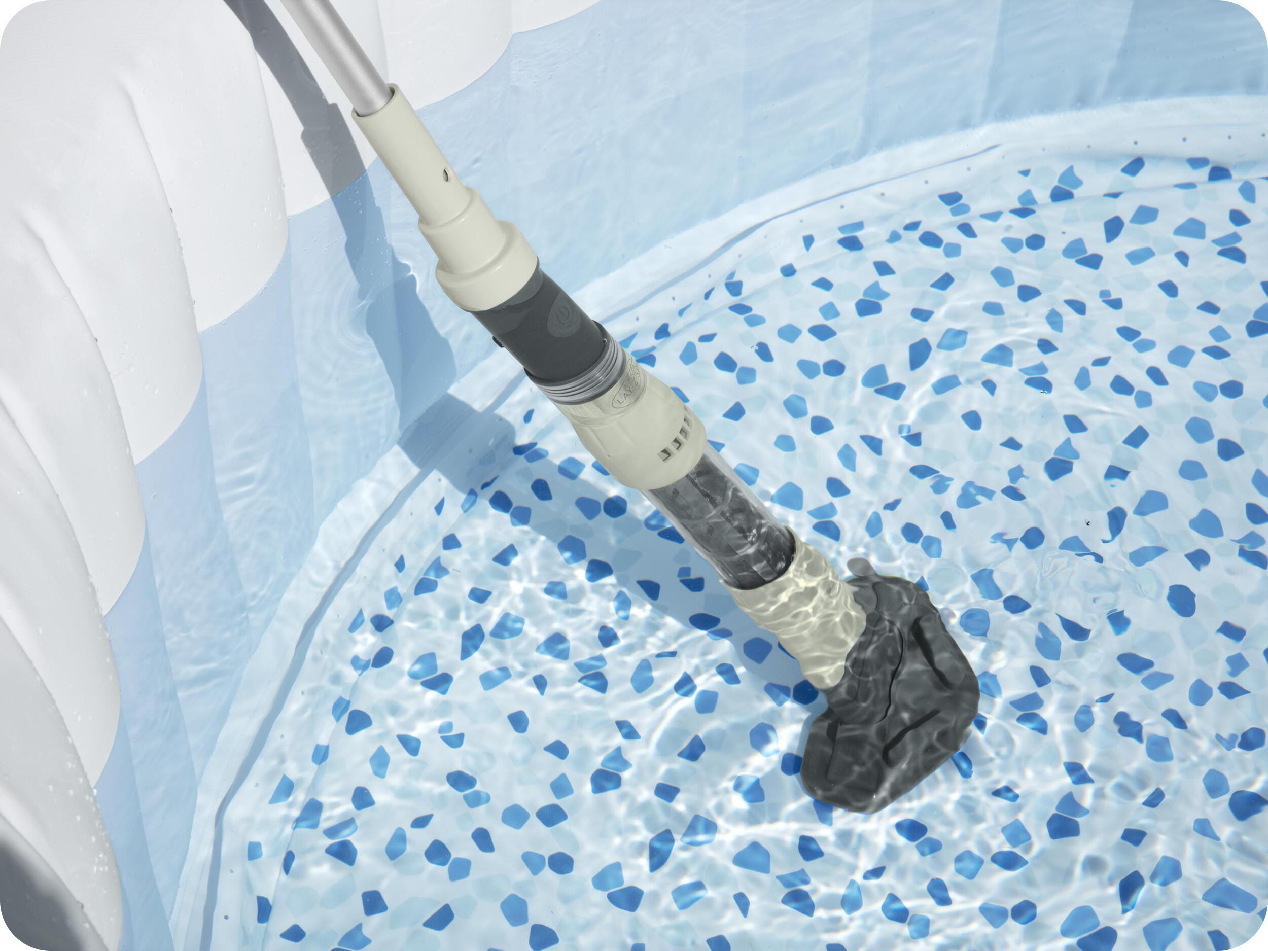 Aspirapiscine Bestway® LAY-Z-SPA® Xtras a batteria 3/7