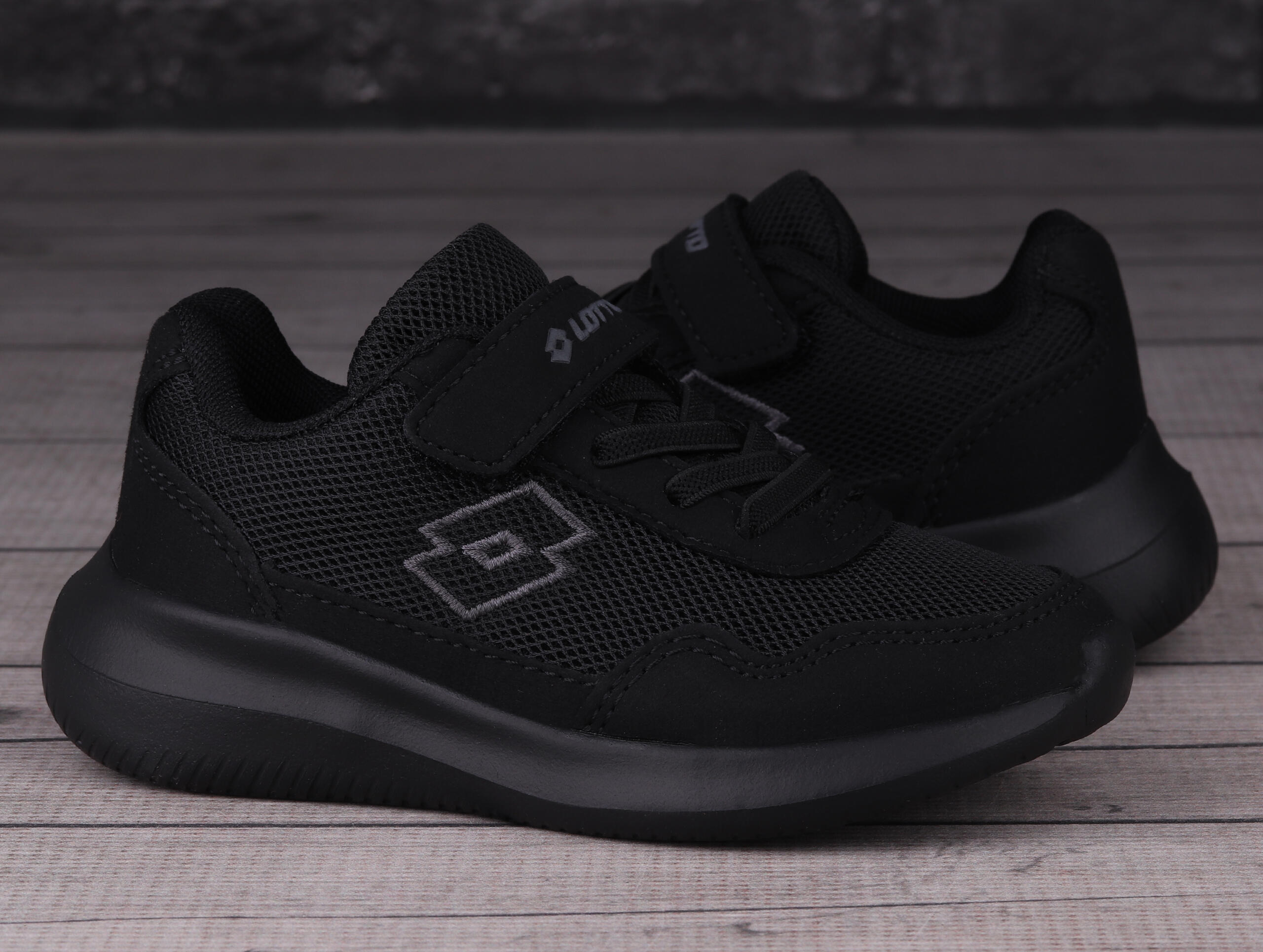 Buty dziecięce sportowe Lotto CONNECT OC K
