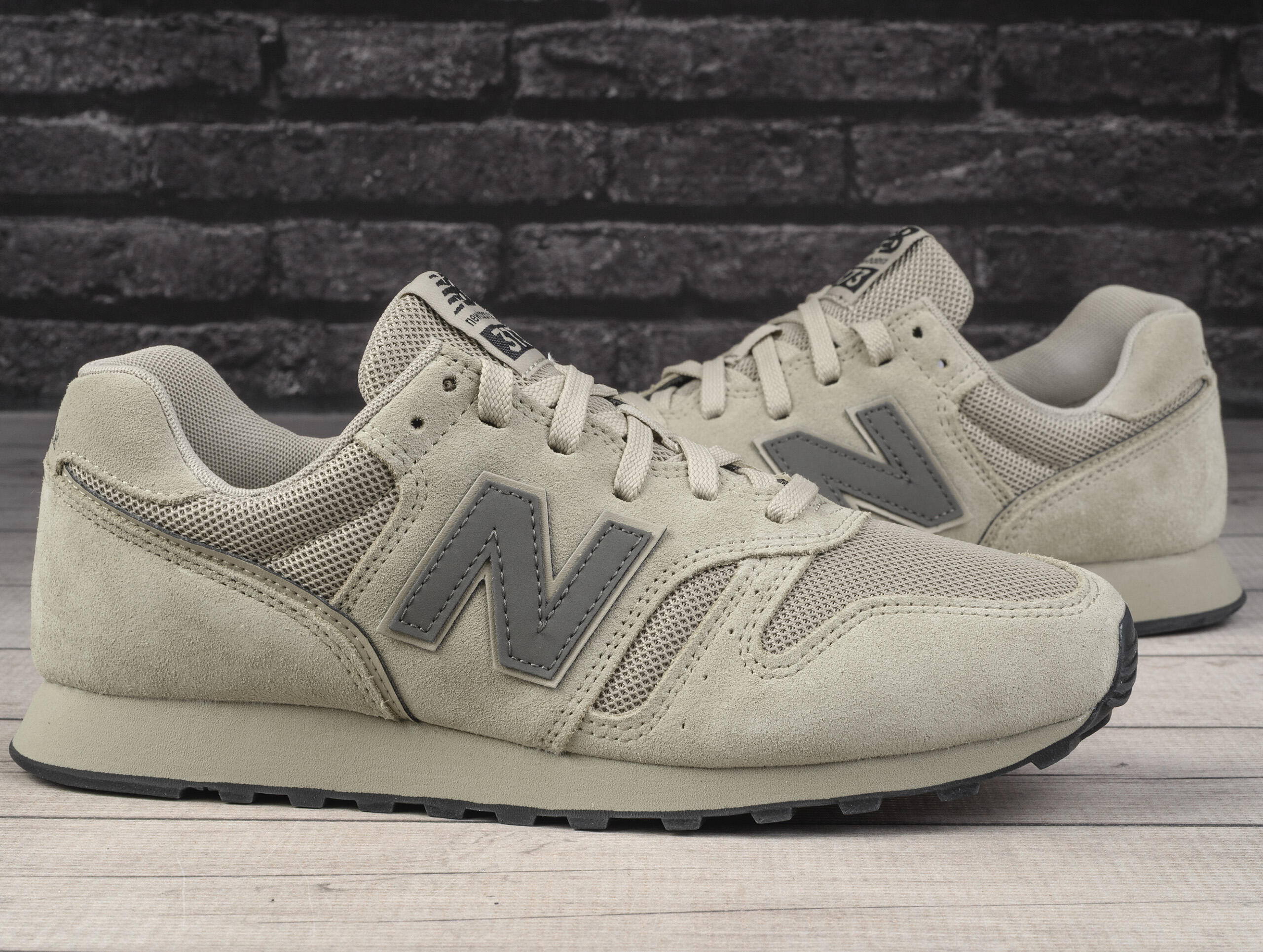 Buty sneakersy męskie sportowe New Balance 2/7