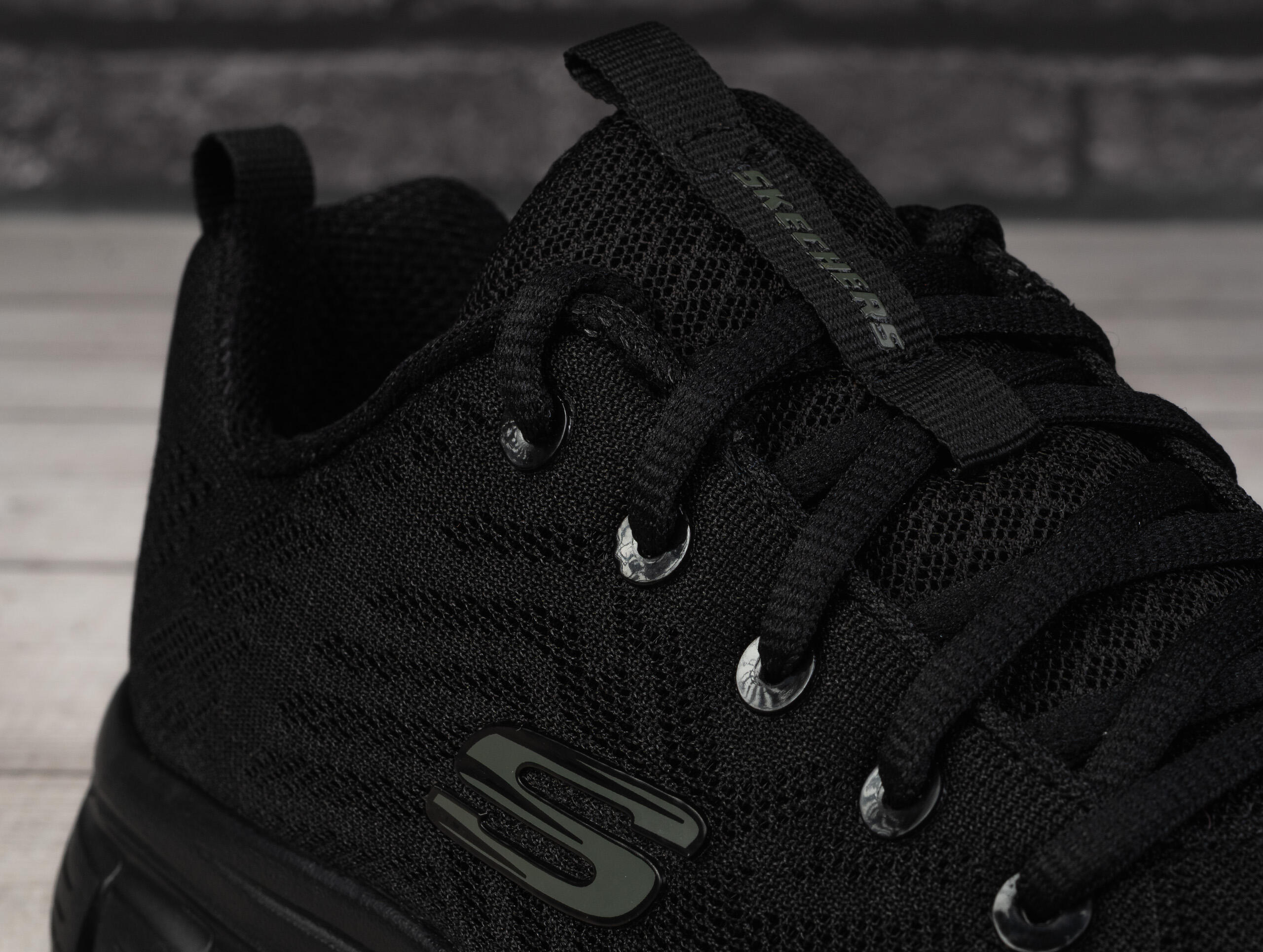 Zapatillas Skechers Mujer Graceful Negras 5/7