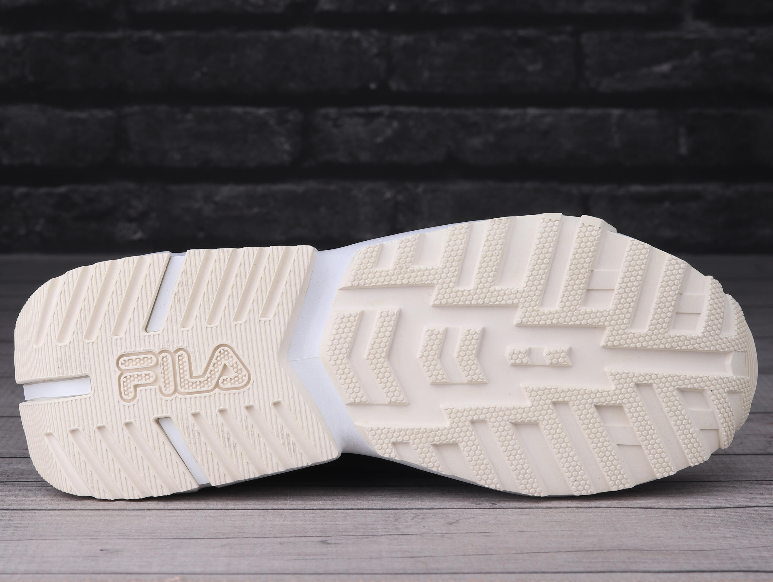 Scarpa universali donna Fila UPGR8 Wmn 4/7