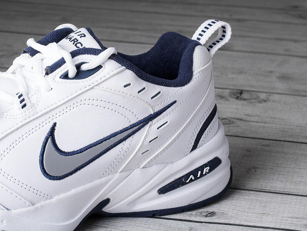 Buty męskie sportowe Nike MONARCH IV 3/6