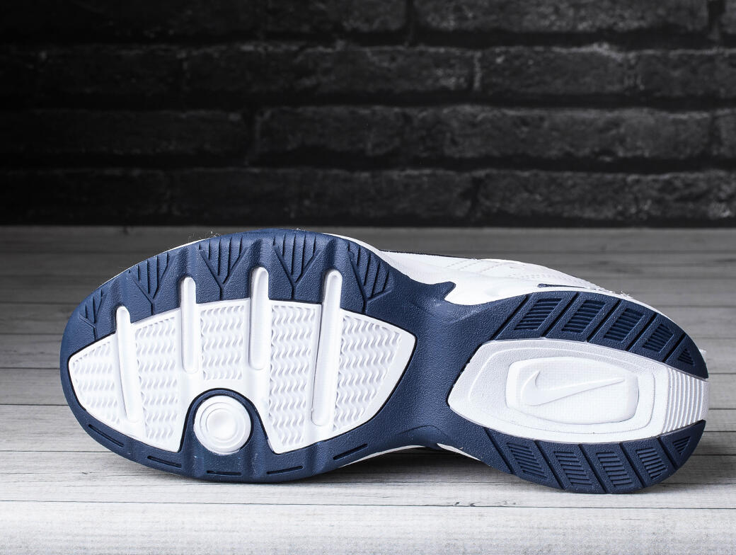 Buty męskie sportowe Nike MONARCH IV 4/6