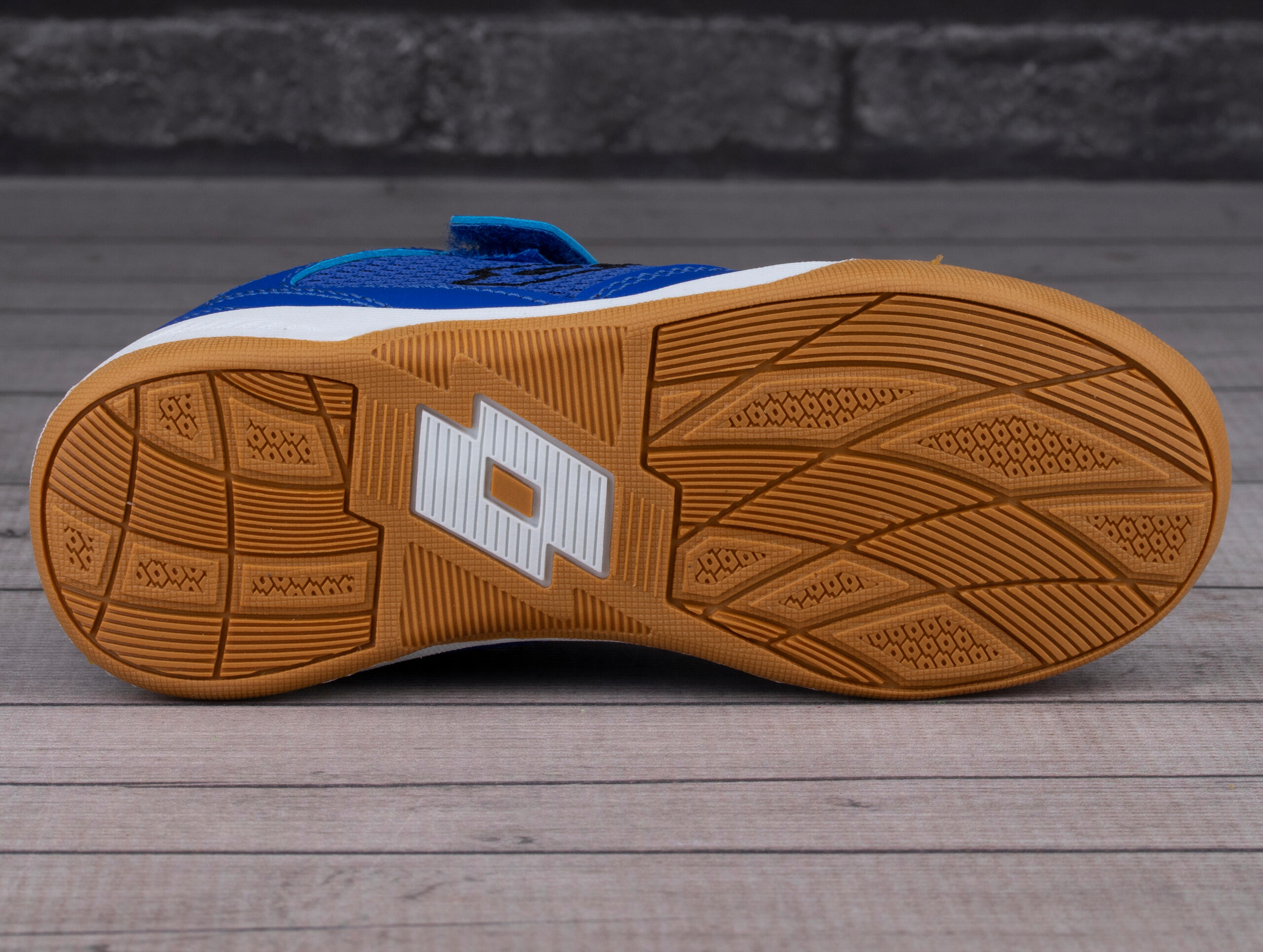 Buty dziecięce sportowe Lotto WHIZZER K 5/7