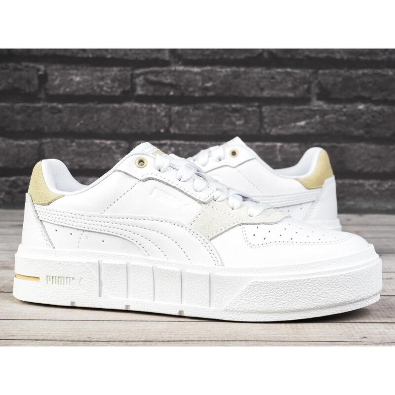 Pantofi Sport Puma Model Puma Cali Court Match Wns Culoare Alb