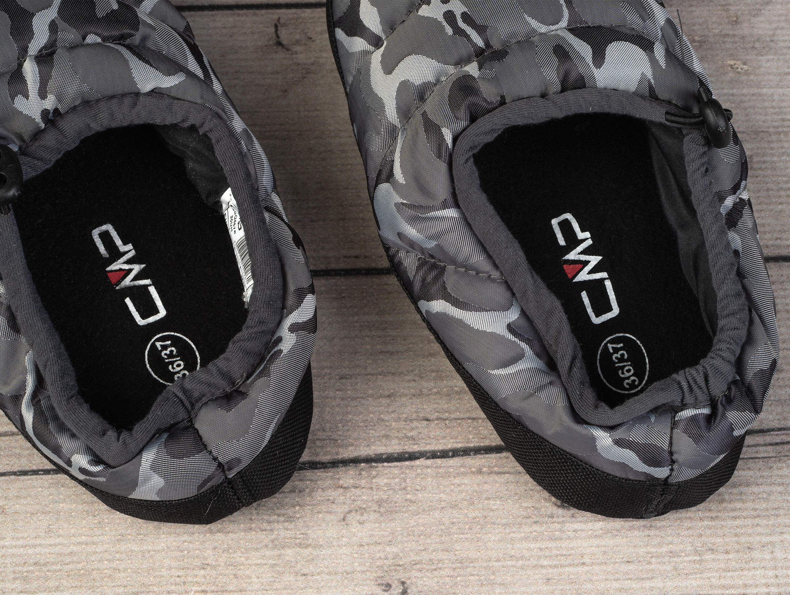 Kapcie młodzieżowe ciepłe CMP LYINX WMN SLIPPER 4/6