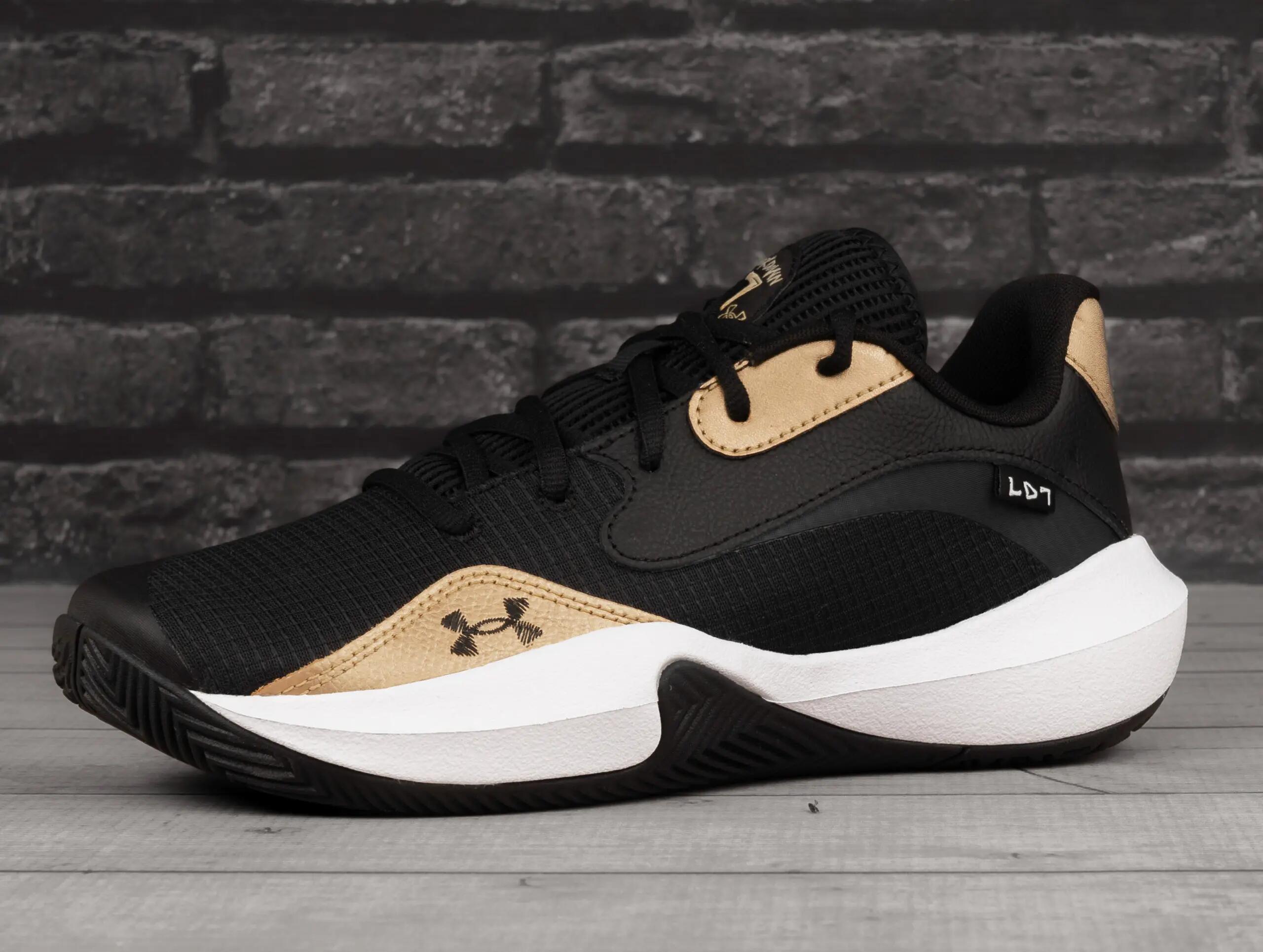 Turnschuhe Under armour Modell 3027646-001 für männer 3/7