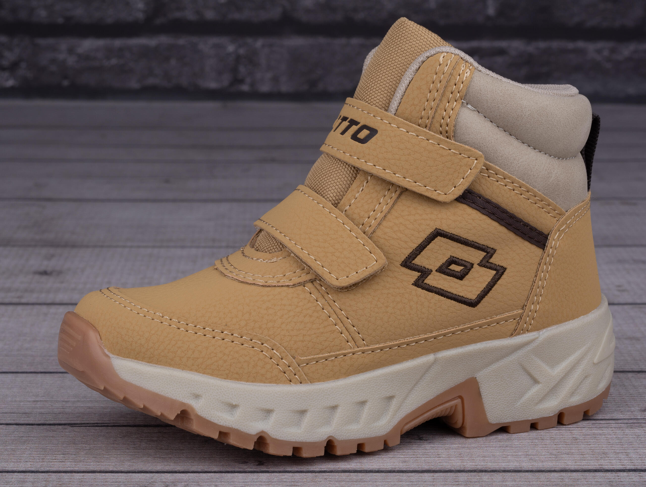 Buty dziecięce zimowe Lotto EVEDAL MID K 3/7
