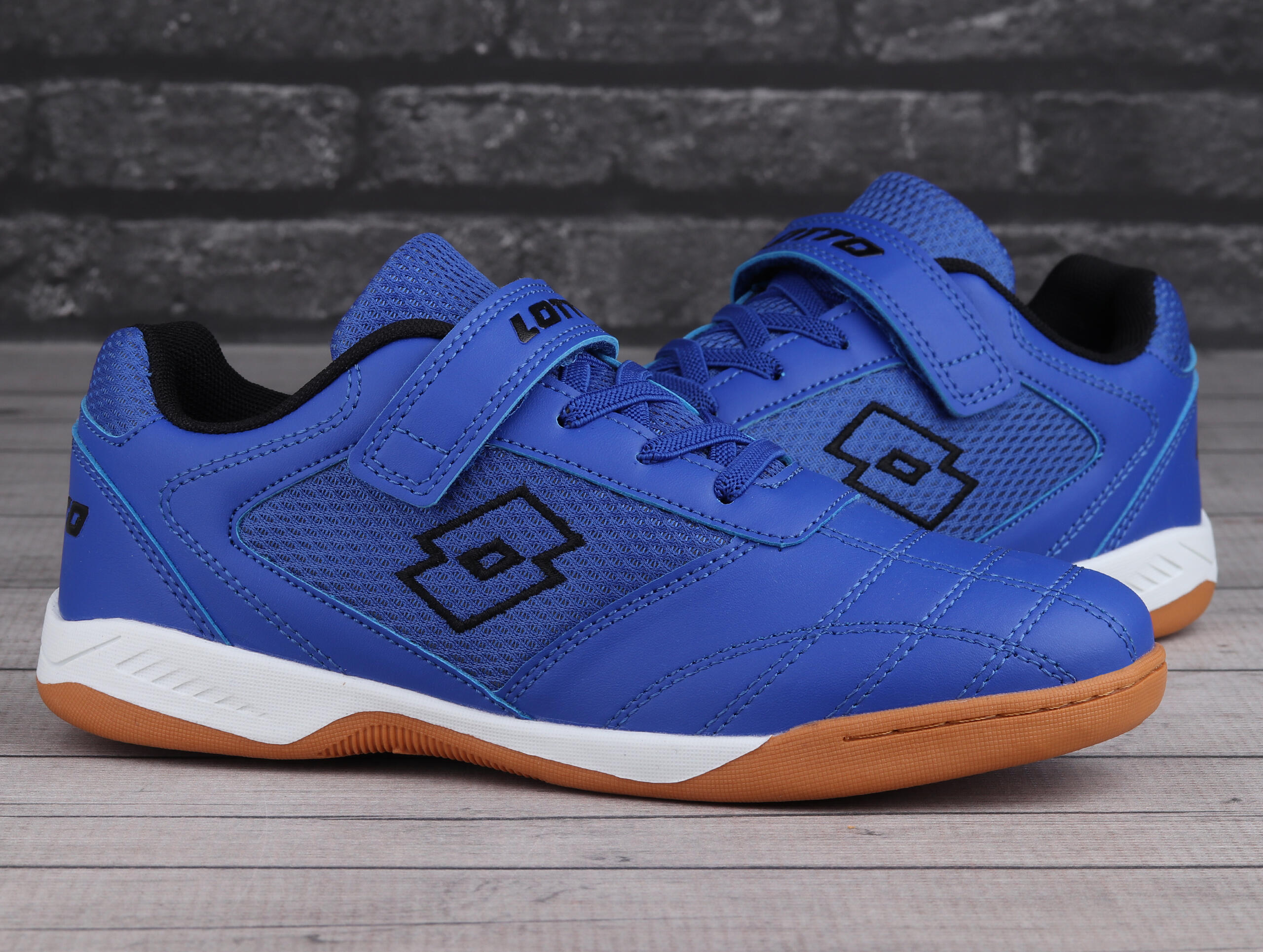 Buty dziecięce sportowe Lotto WHIZZER T 2/7