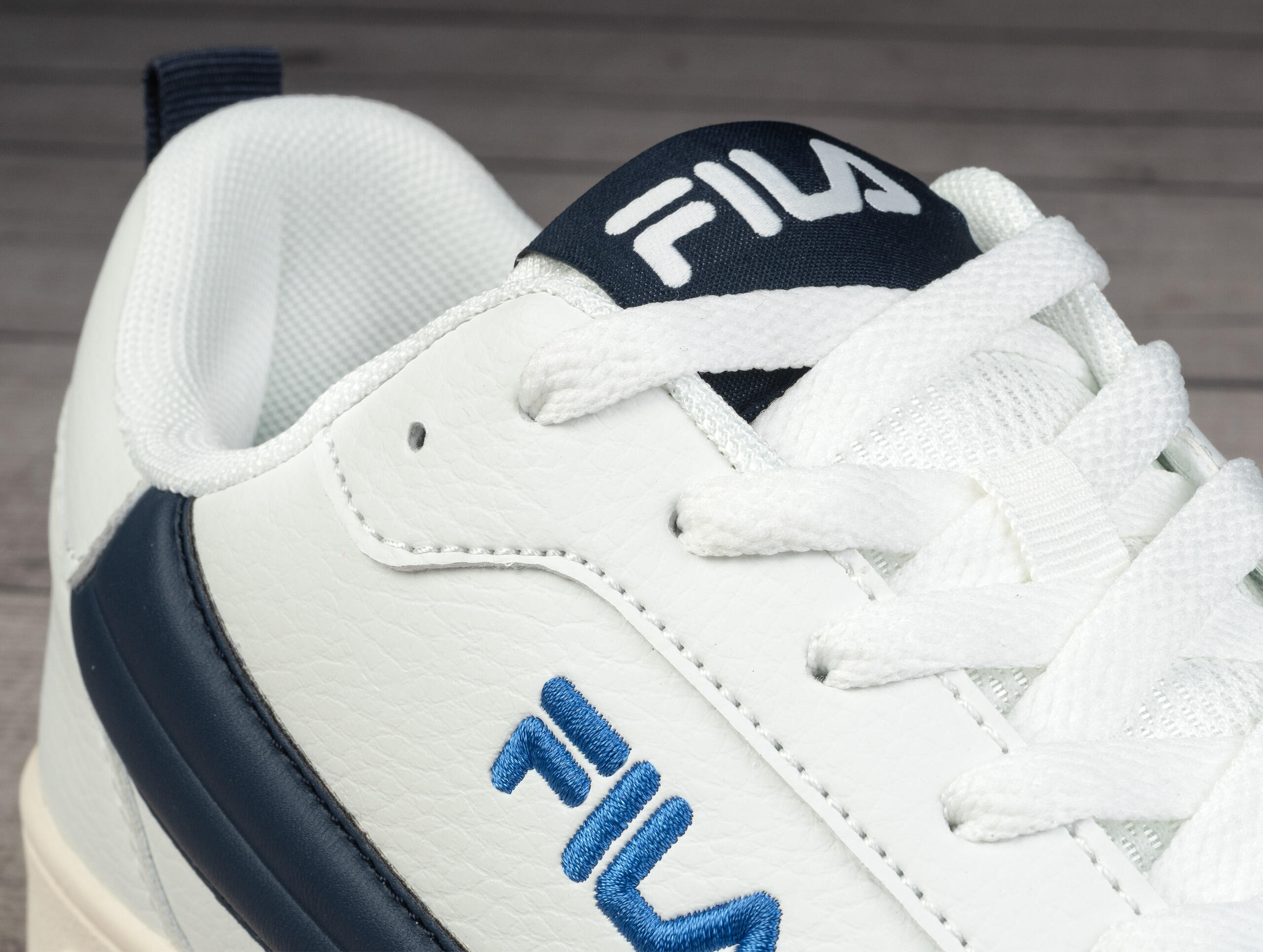 Buty męskie sportowe Fila REGA NF 6/6