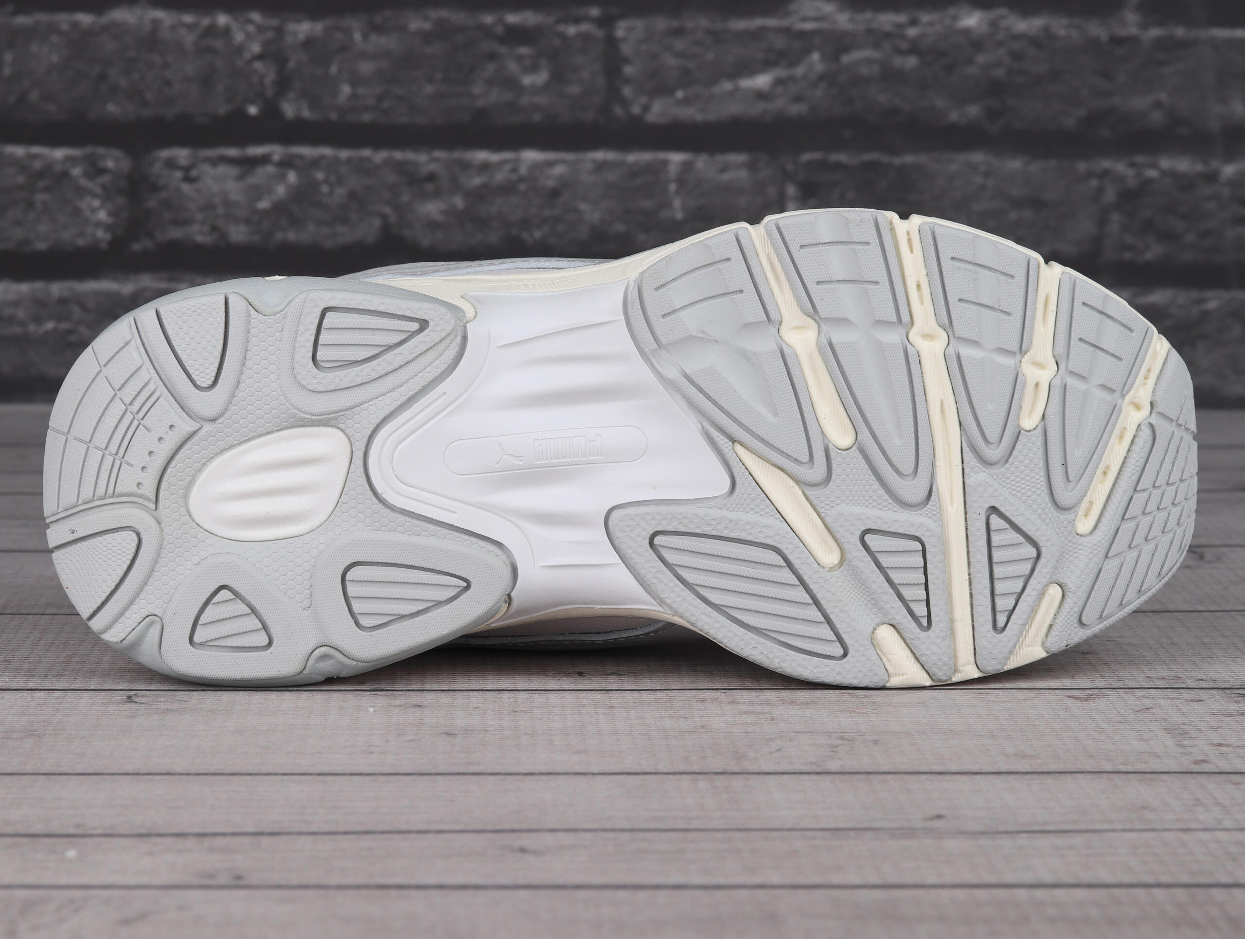 Chaussures de sport pour femmes Puma Teveris nitro selflove Gris 5/6