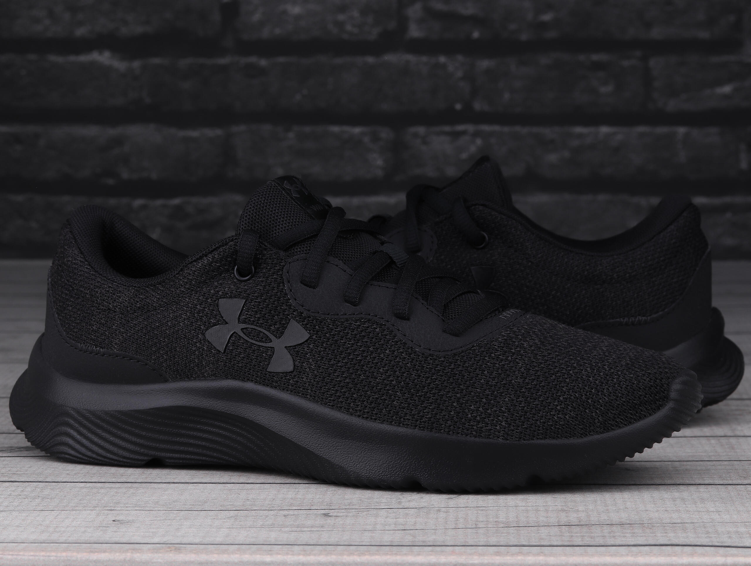 Buty męskie sportowe do biegania Under Armour MOJO 2 2/7