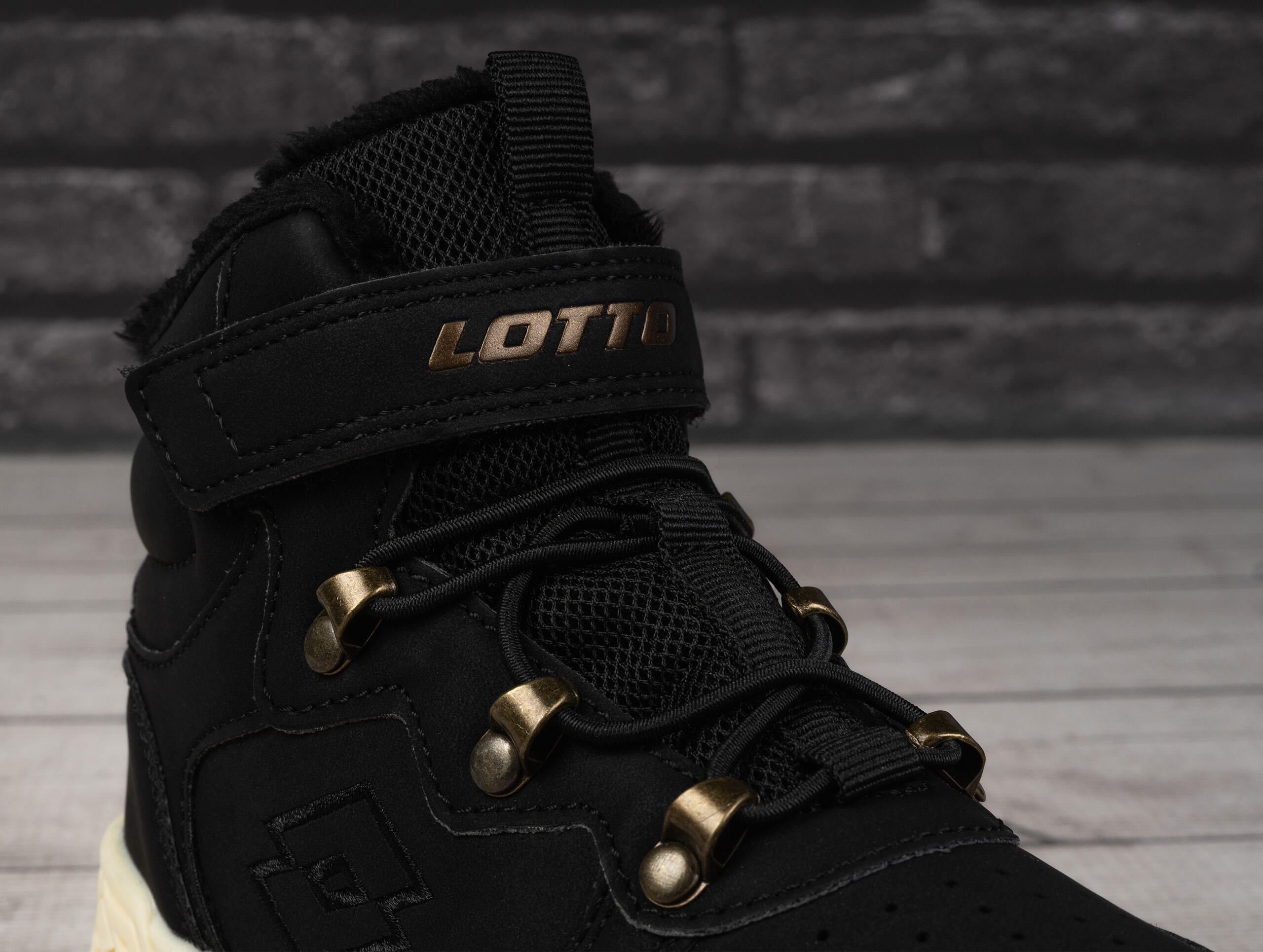 Buty dziecięce zimowe ocieplane Lotto JALANA FUR K 6/7