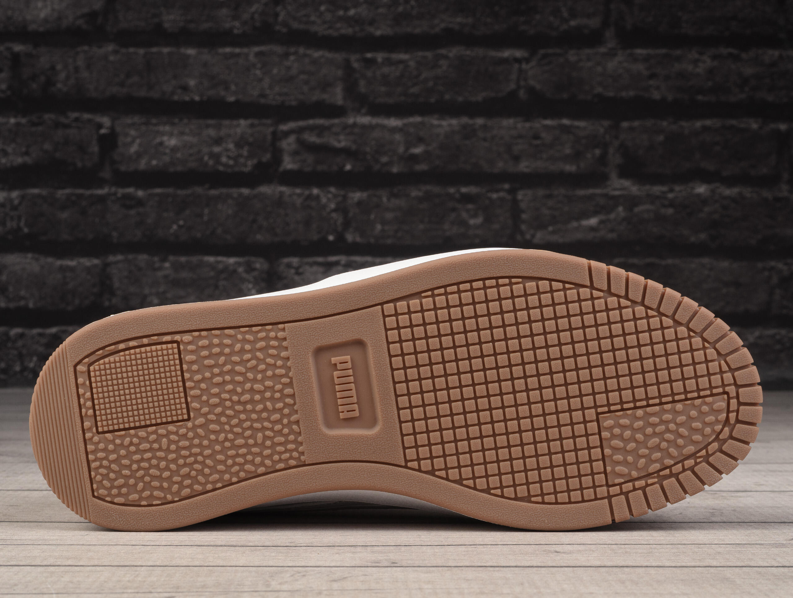 Buty damskie sportowe Puma CARINA STREET LUX 5/7