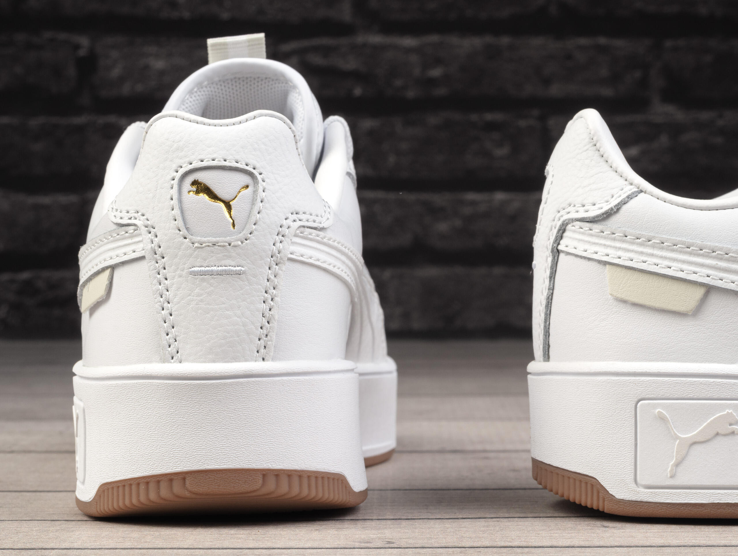 Buty damskie sportowe Puma CARINA STREET LUX 4/7