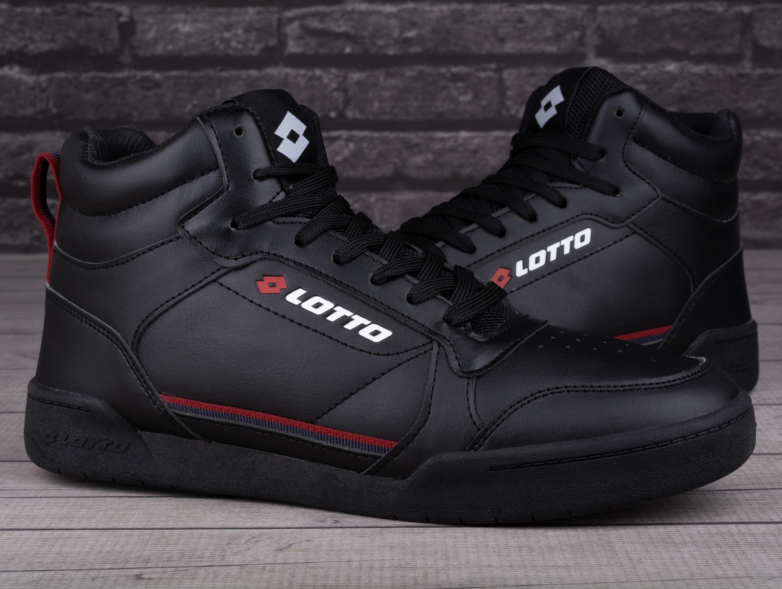 Buty męskie sportowe do chodzenia LOTTO NANDU MID