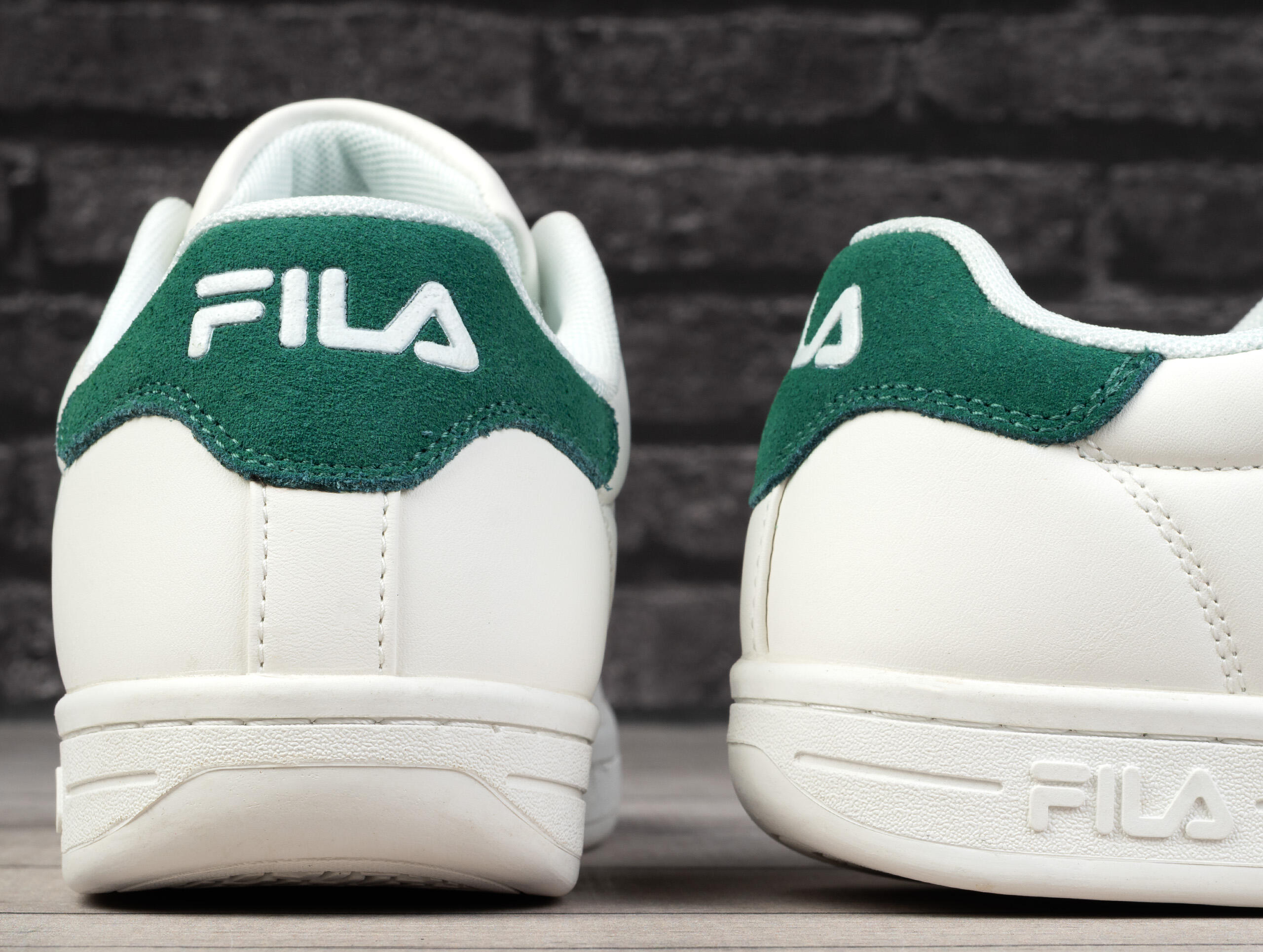 ZAPATOS Y COMPLEMENTOS FILA  DE HOMBRE FFM0002 13063 CROSSCOURT 4/7