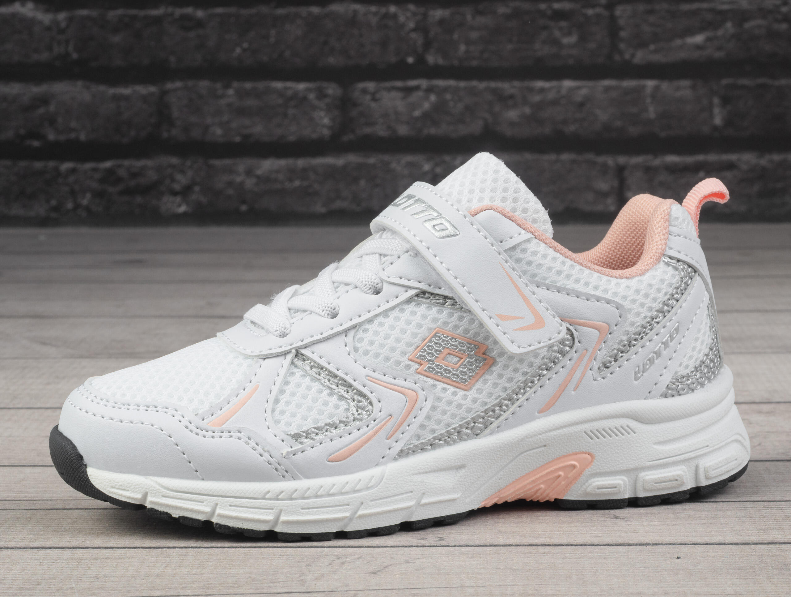 Buty dziecięce sportowe na rzep Lotto KITAURA K 3/6