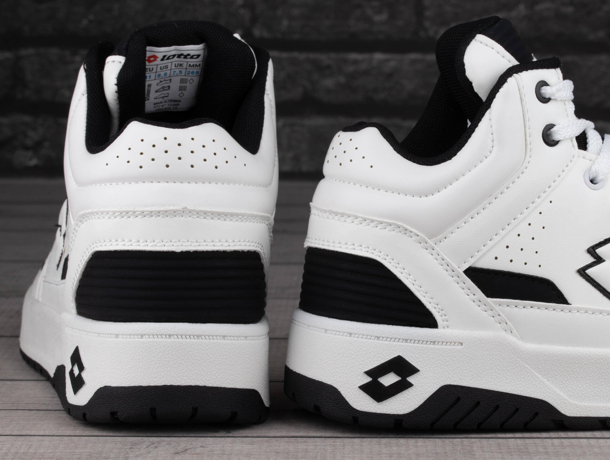 Buty męskie sportowe do chodzenia Lotto PIVOOT MID 4/7