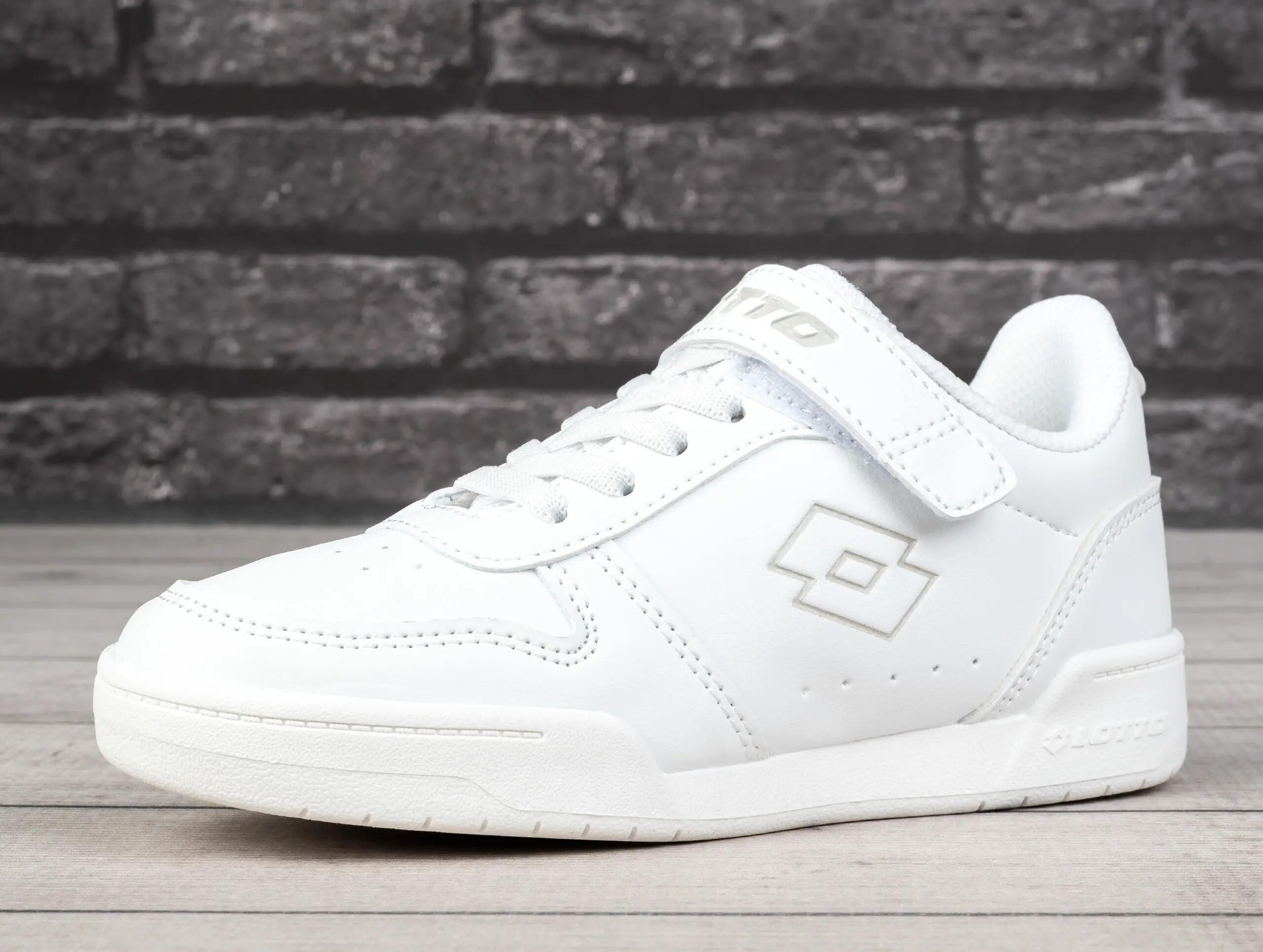 Buty dziecięce sportowe do chodzenia Lotto TITANIS OC K 3/7