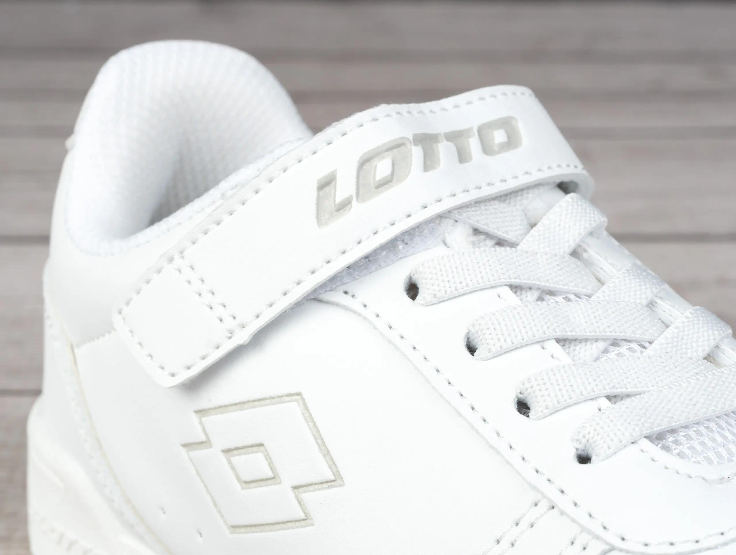 Buty dziecięce sportowe do chodzenia Lotto TITANIS OC K 6/7