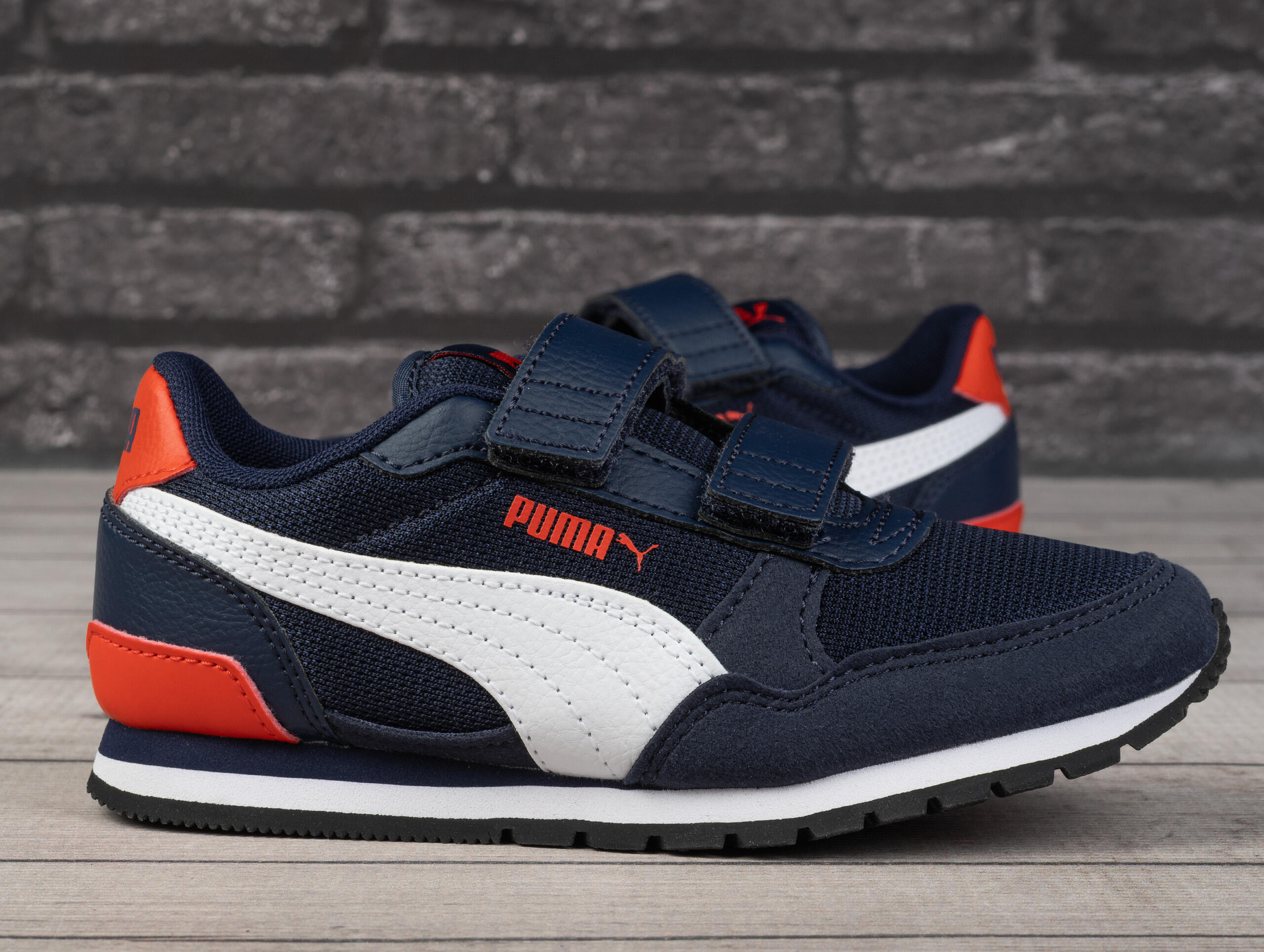 Buty dziecięce sportowe na rzep Puma ST RUNNER