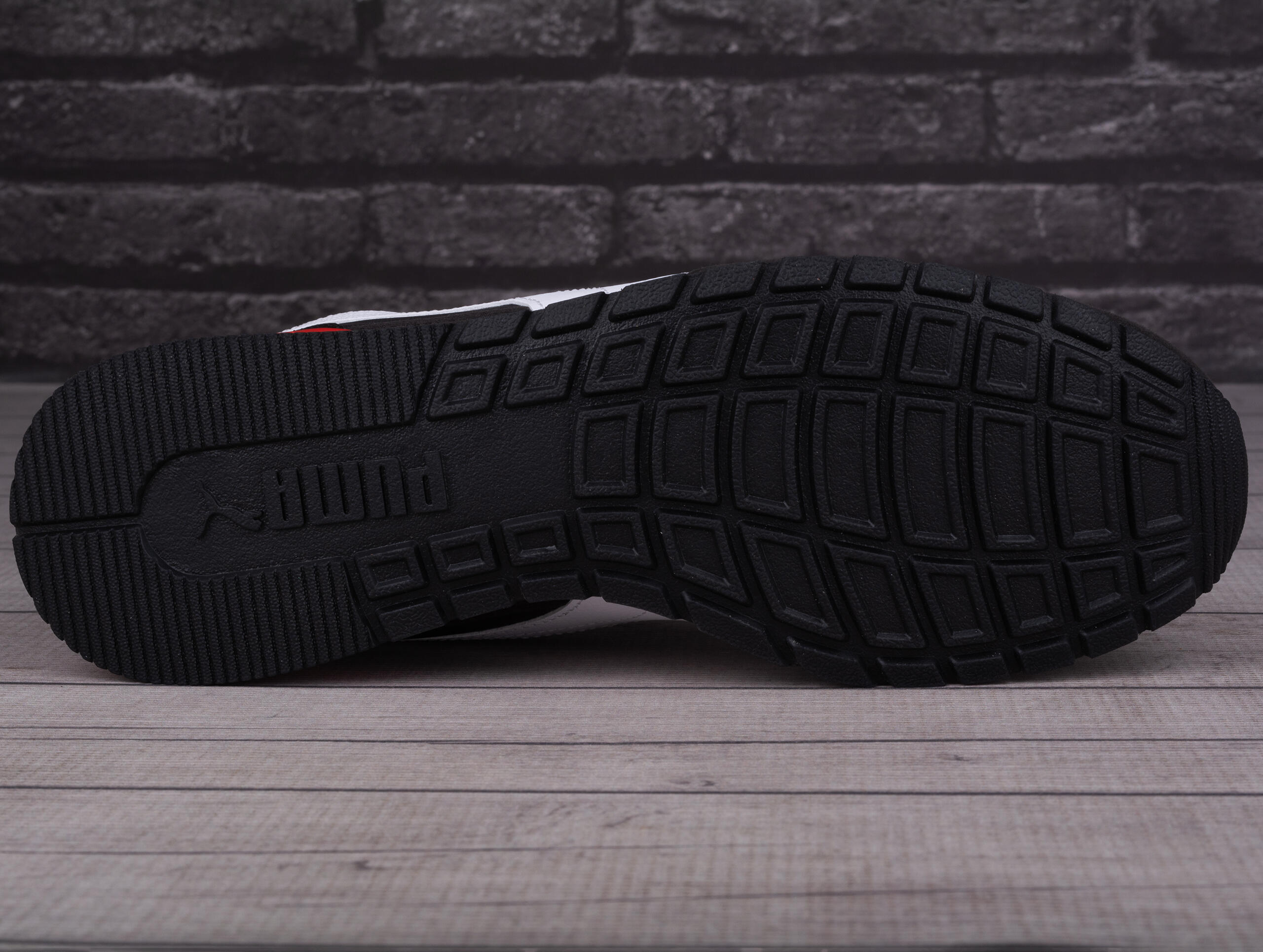Buty męskie sportowe Puma ST RUNNER V3 NL 5/7