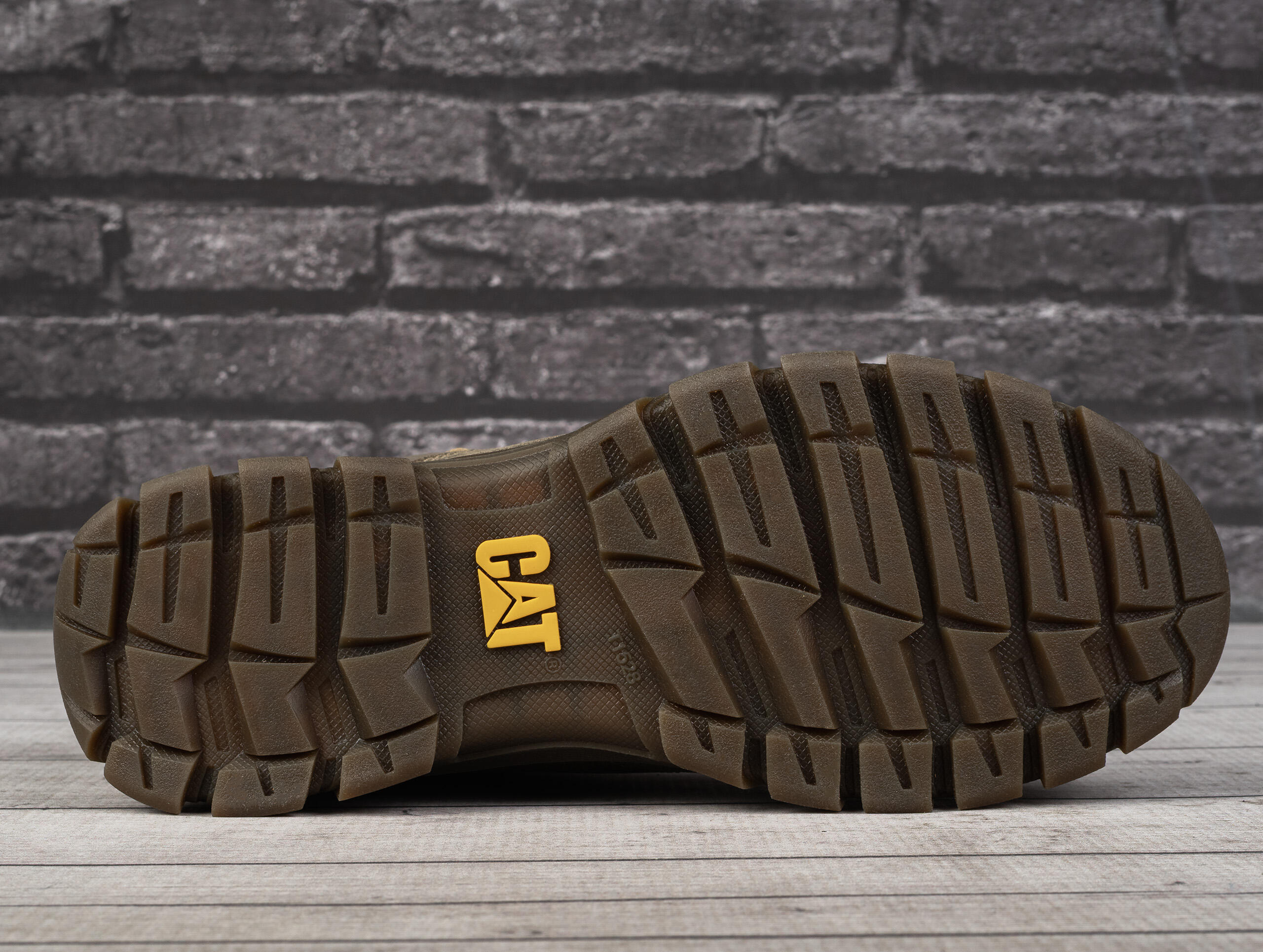 Buty męskie sportowe do chodzenia Caterpillar THRESHOLD CHUKKA 5/7