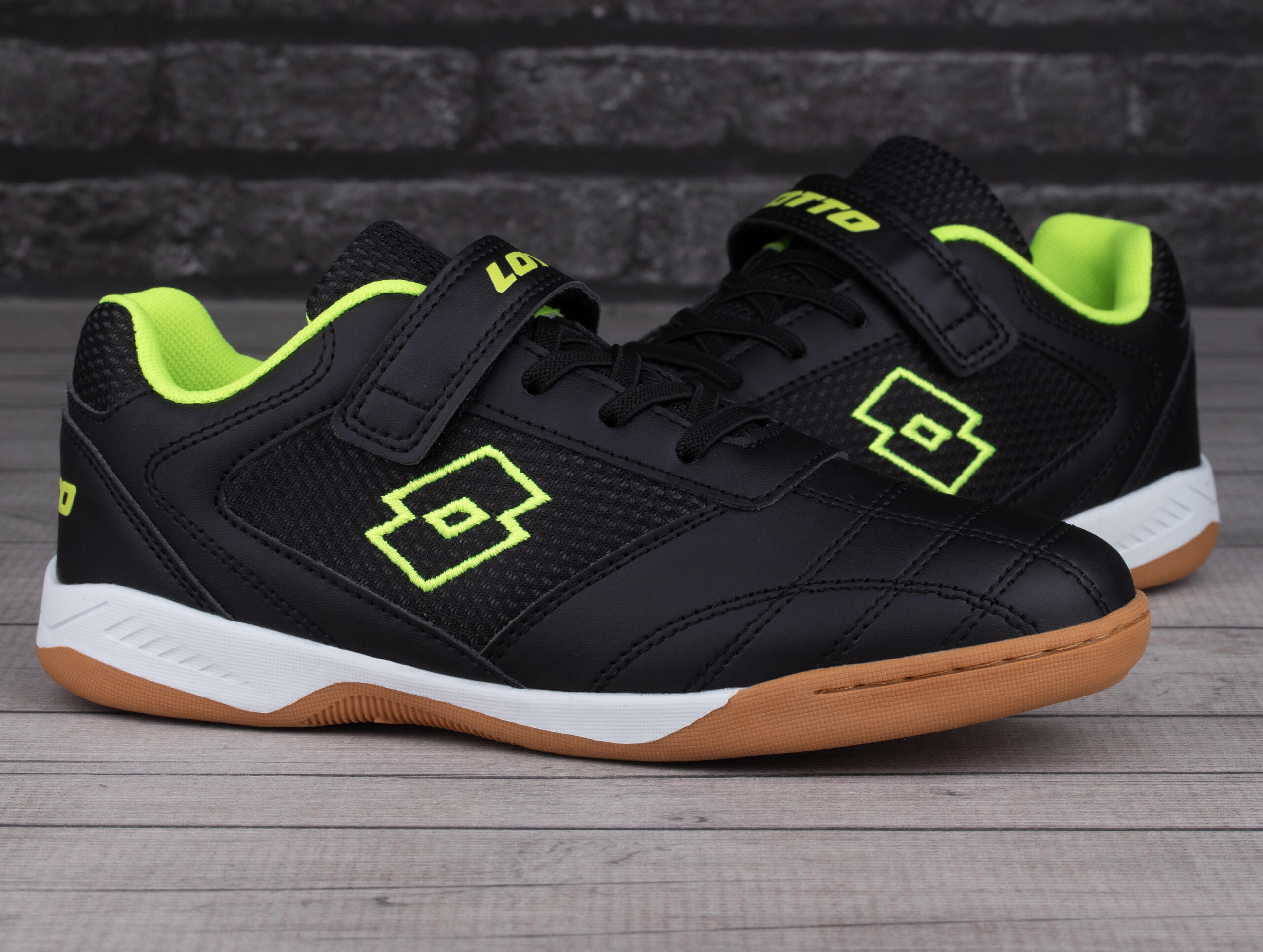Buty dziecięce sportowe Lotto WHIZZER K 2/7