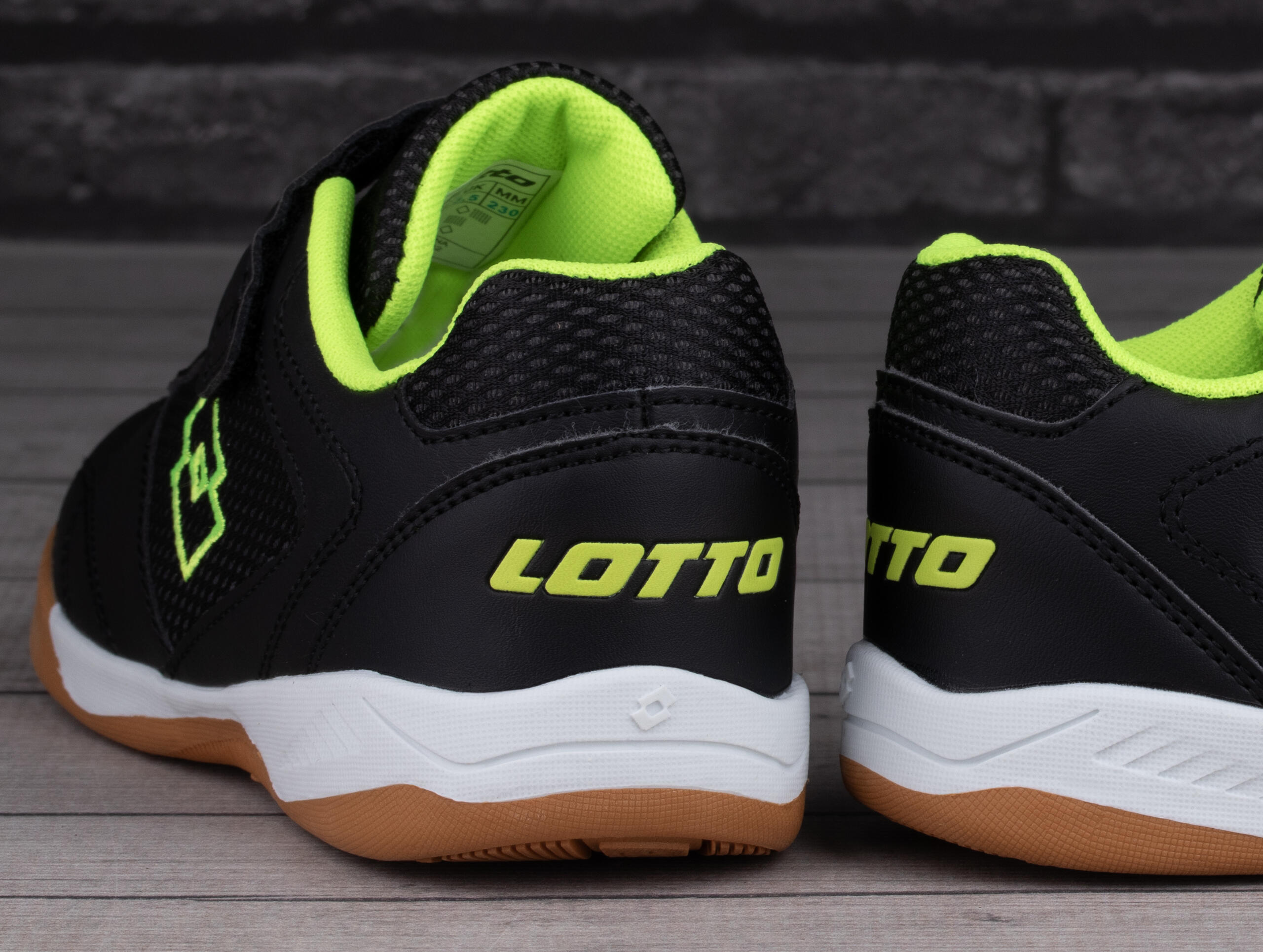 Buty dziecięce sportowe Lotto WHIZZER K 4/7
