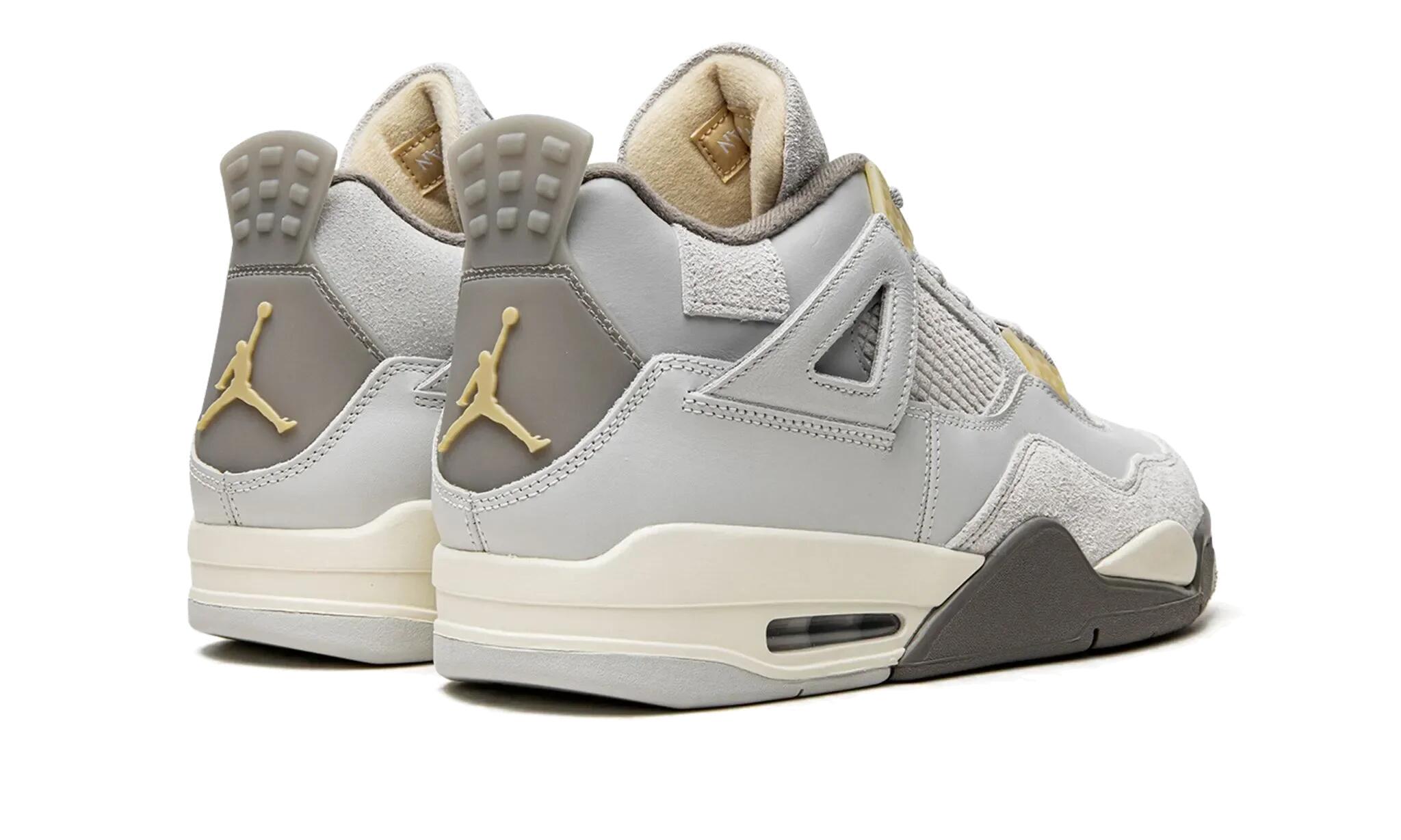 Jordan 4 Retro SE Craft Photon Dust 3/4