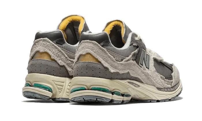 New Balance 2002R Protection Pack Rain Cloud 3/6
