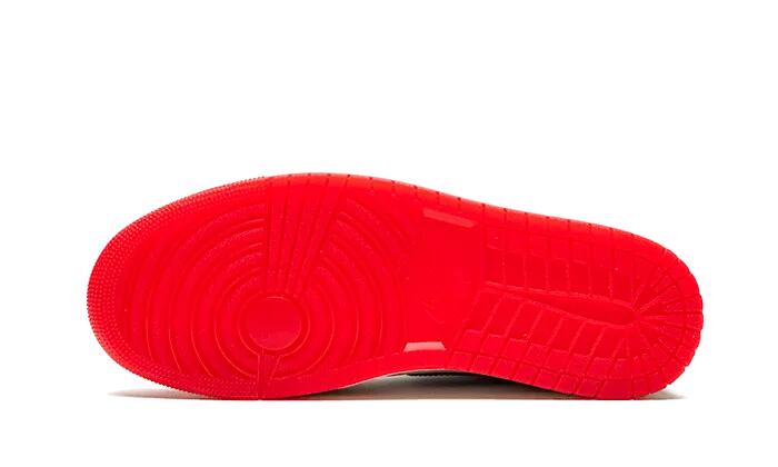 Jordan 1 Retro High OG Spider-Man Across the Spider-Verse 4/4