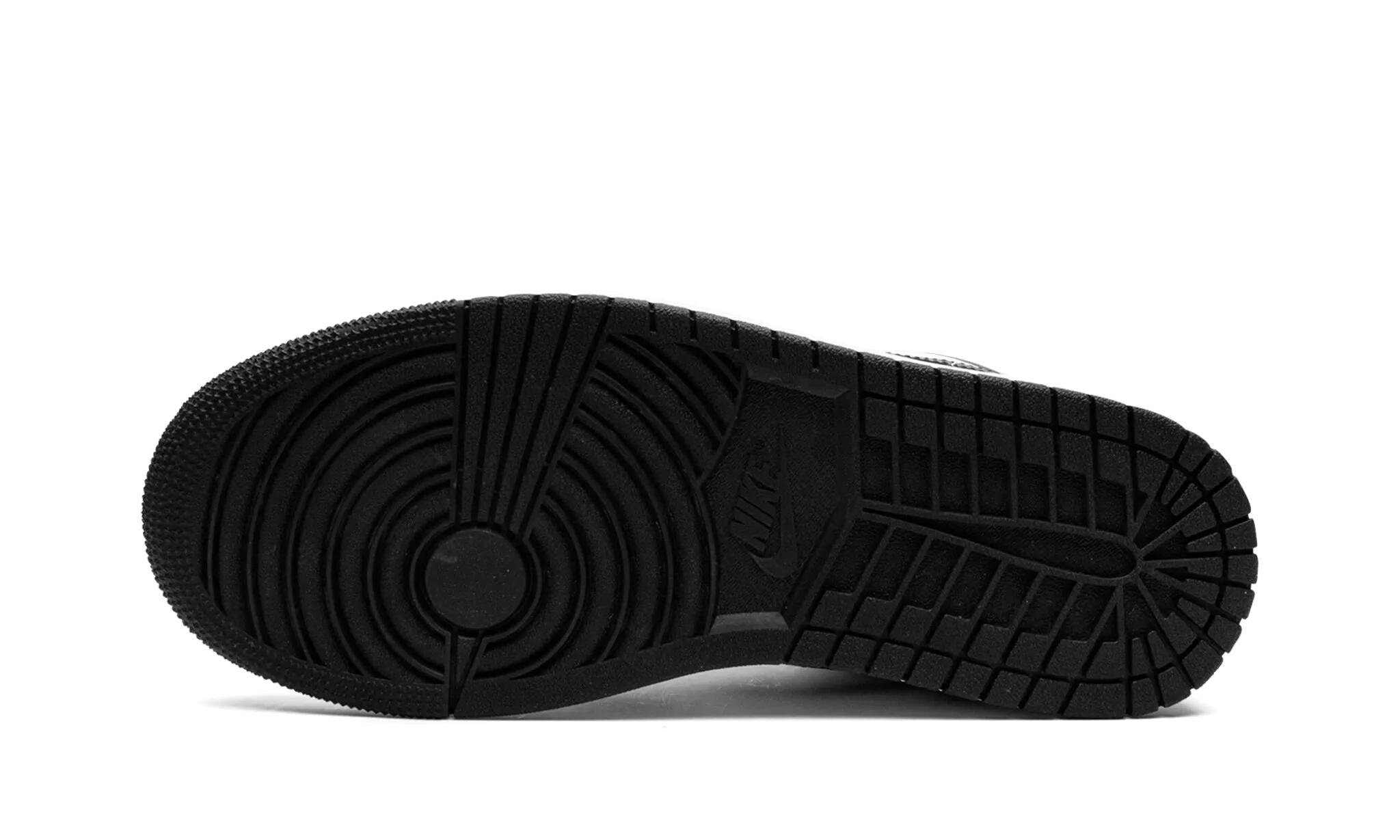 Zapatillas Air Jordan 1 Low Panda (2023) 4/4