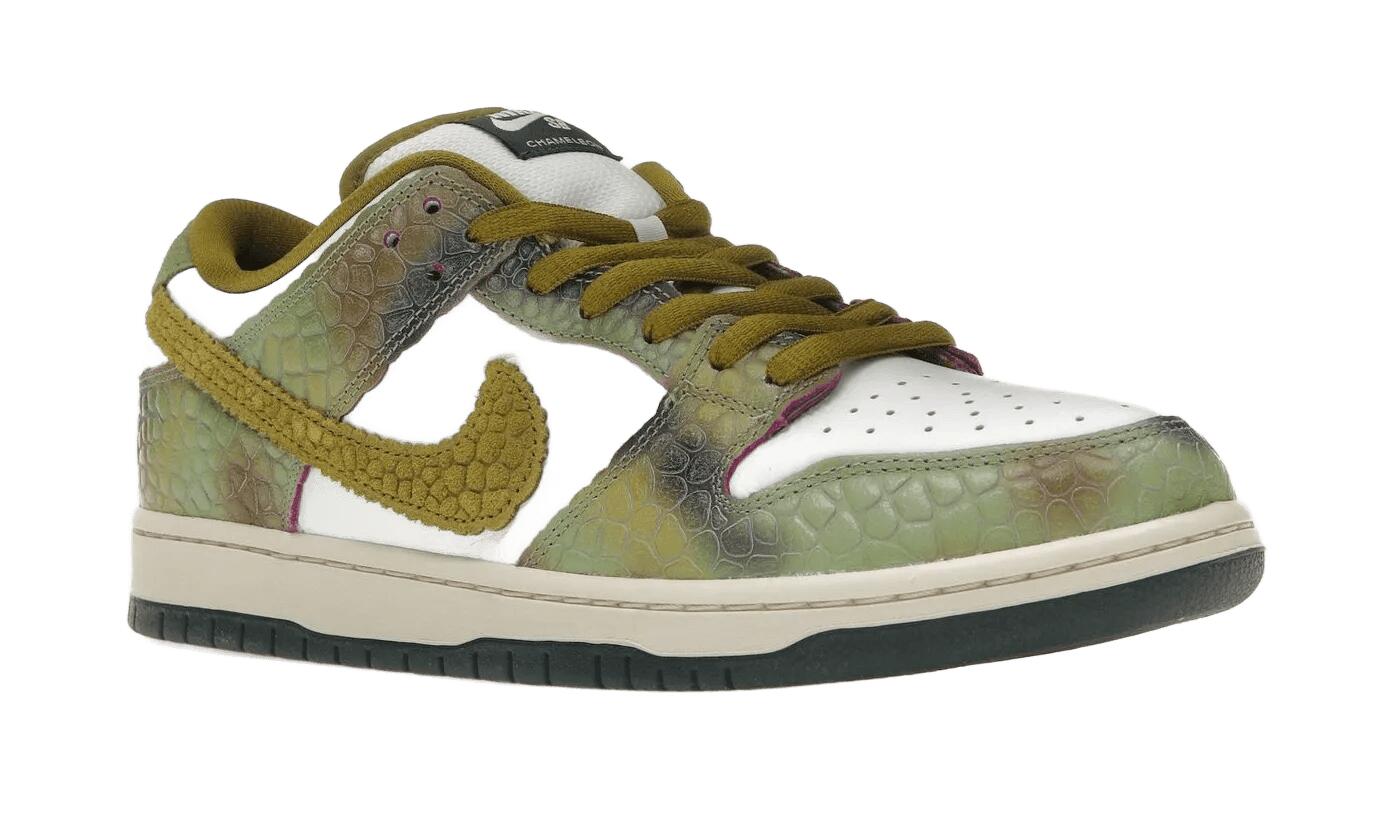 Nike SB Dunk Low Alexis Sablone Chameleon 2/4