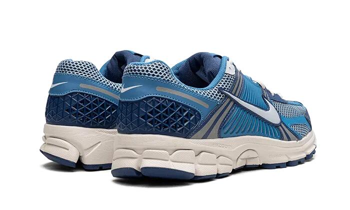 Nike Zoom Vomero 5 Mystic Navy Worn Blue 3/4